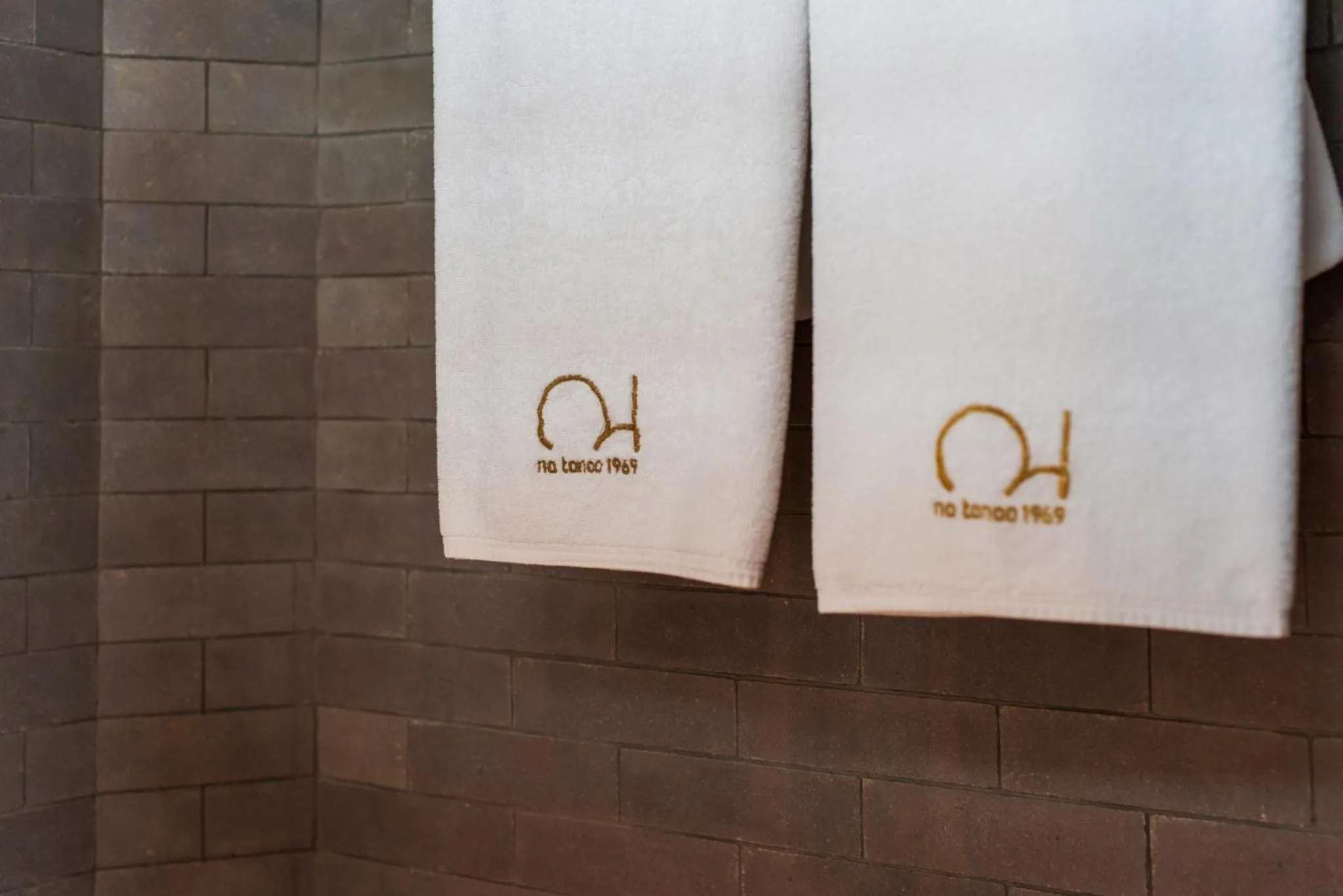 towels in Na Tanao 1969