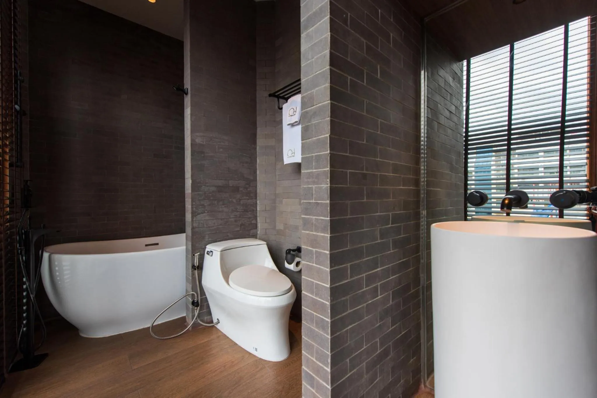 Bath in Na Tanao 1969