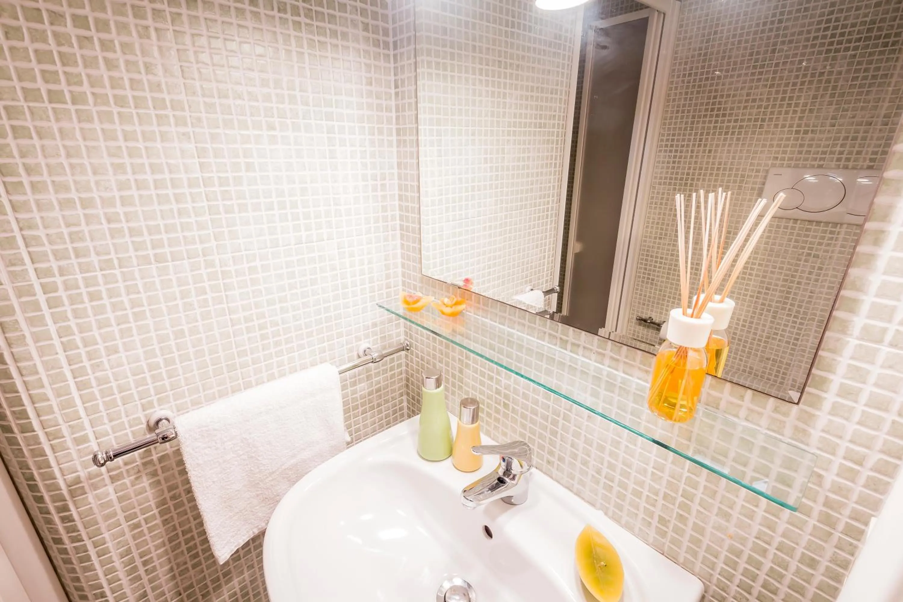 Bathroom in Mandarinoarancio