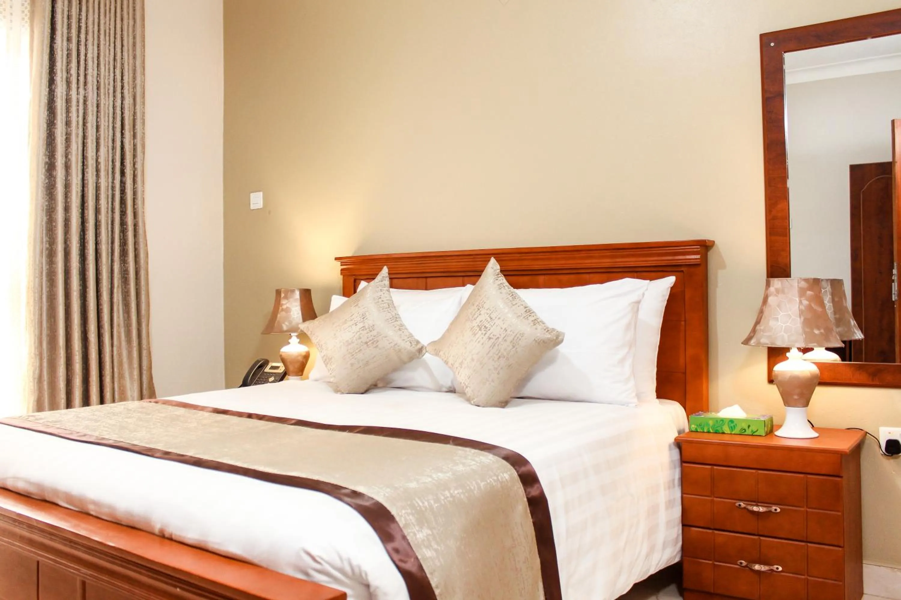 Bed in Excelsis Garden Hotels - Kampala