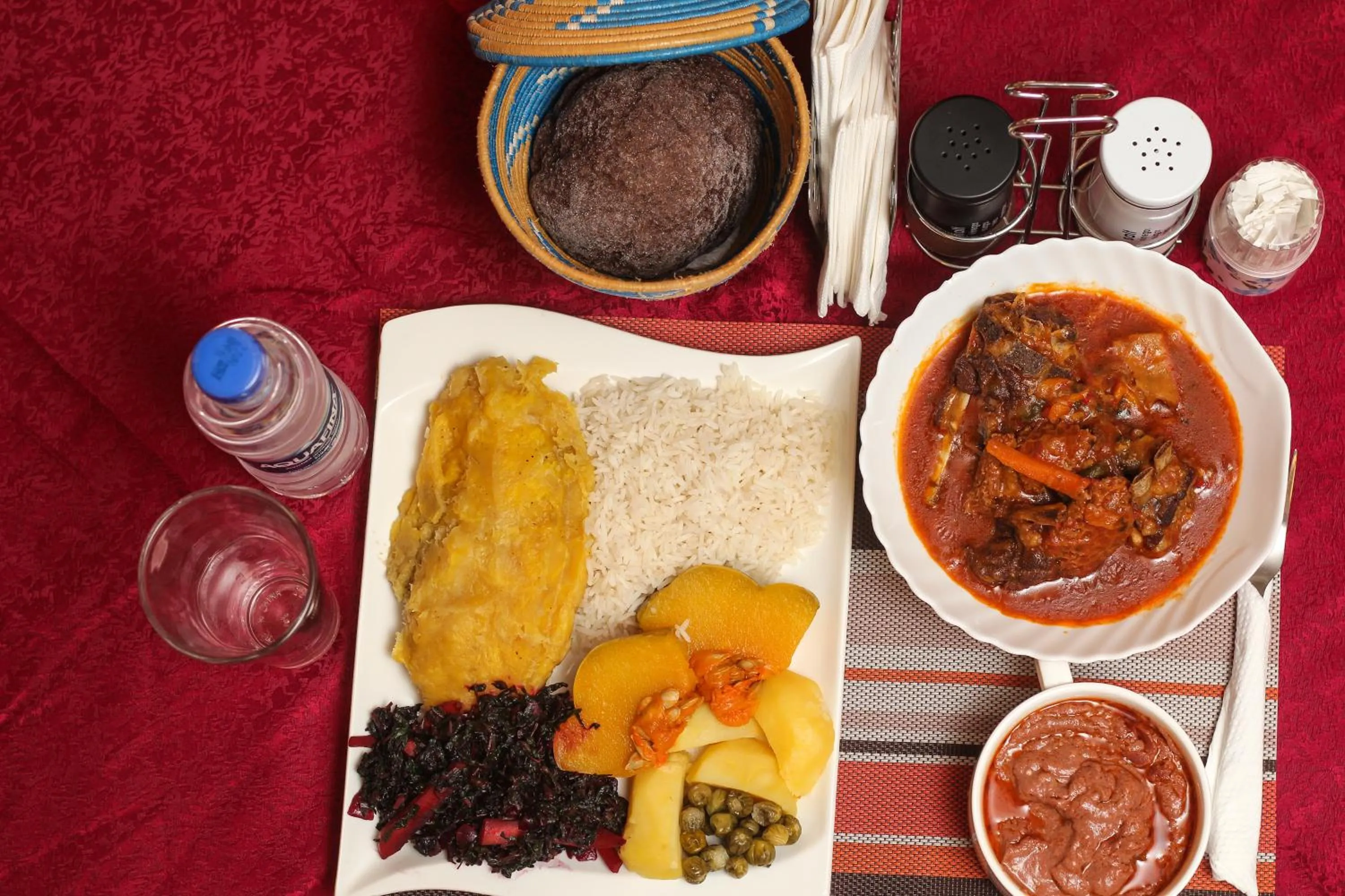 Food and drinks in Excelsis Garden Hotels - Kampala