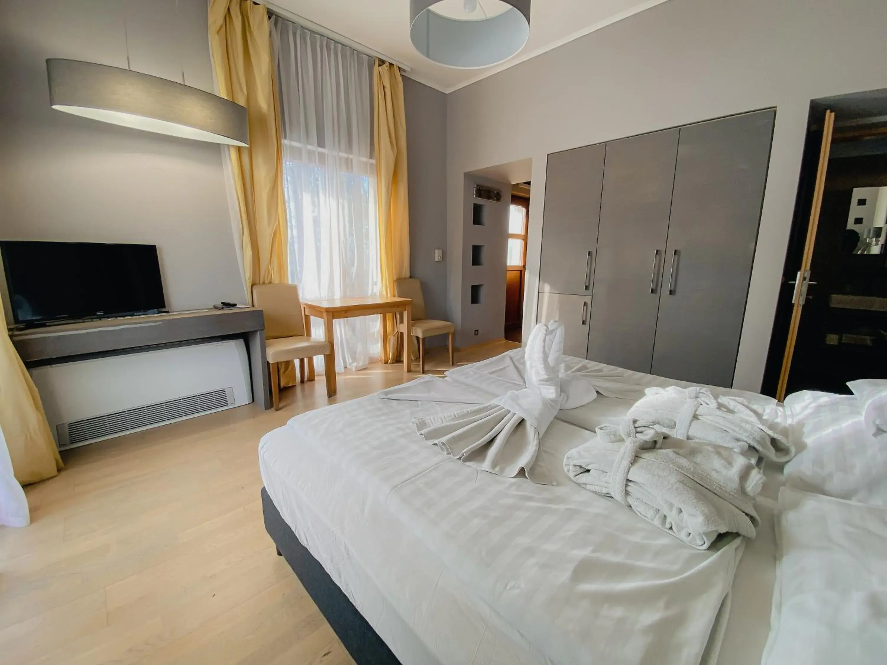 Studio with Extra Bed in Royal Mediterran Studio with Extra Bed in Royal Mediterran