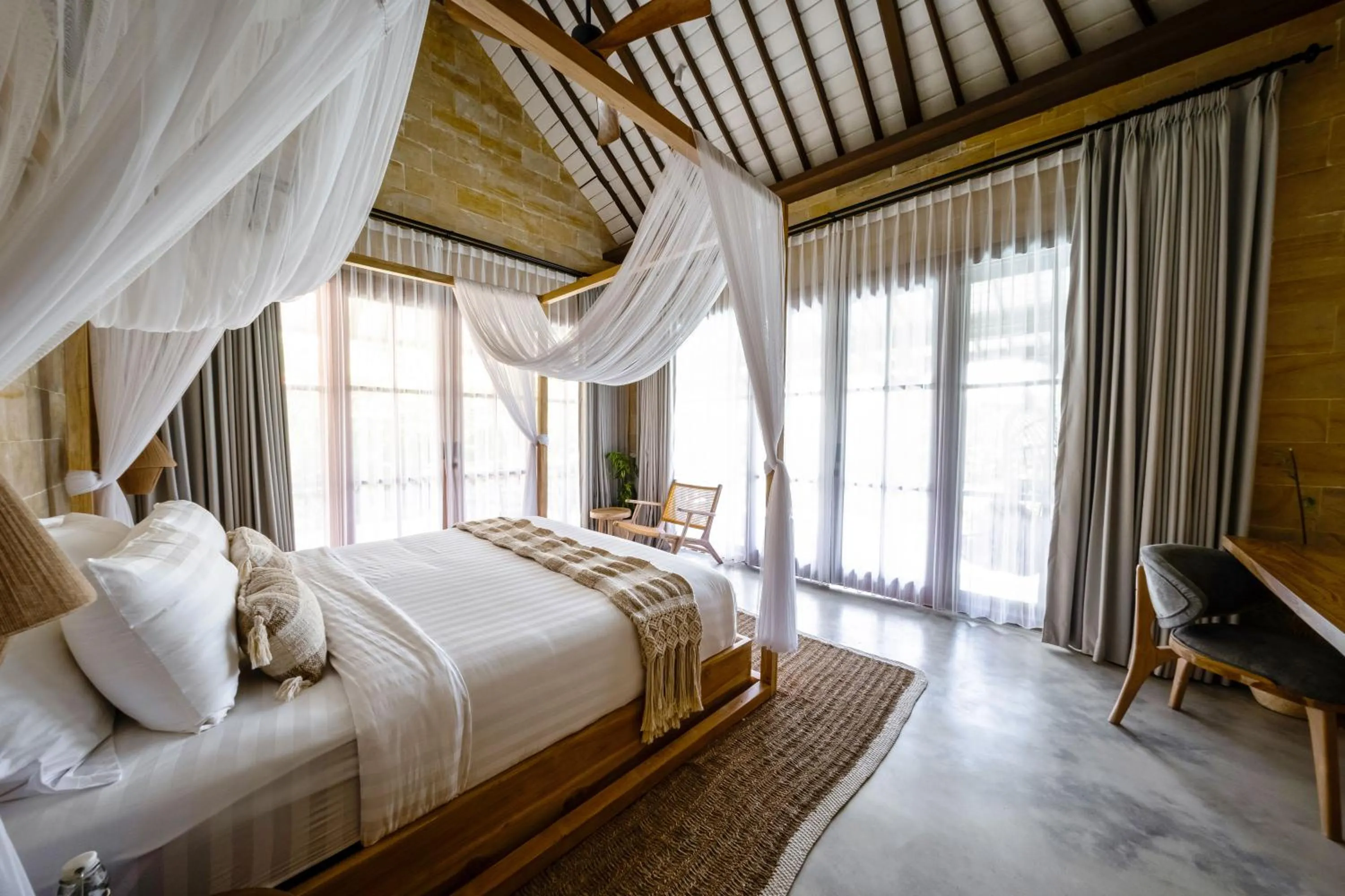 Bed in Nyaman Villas by EVDEkimi - Romantic escape among rice fields with Pool, Terrace - Long stay extras