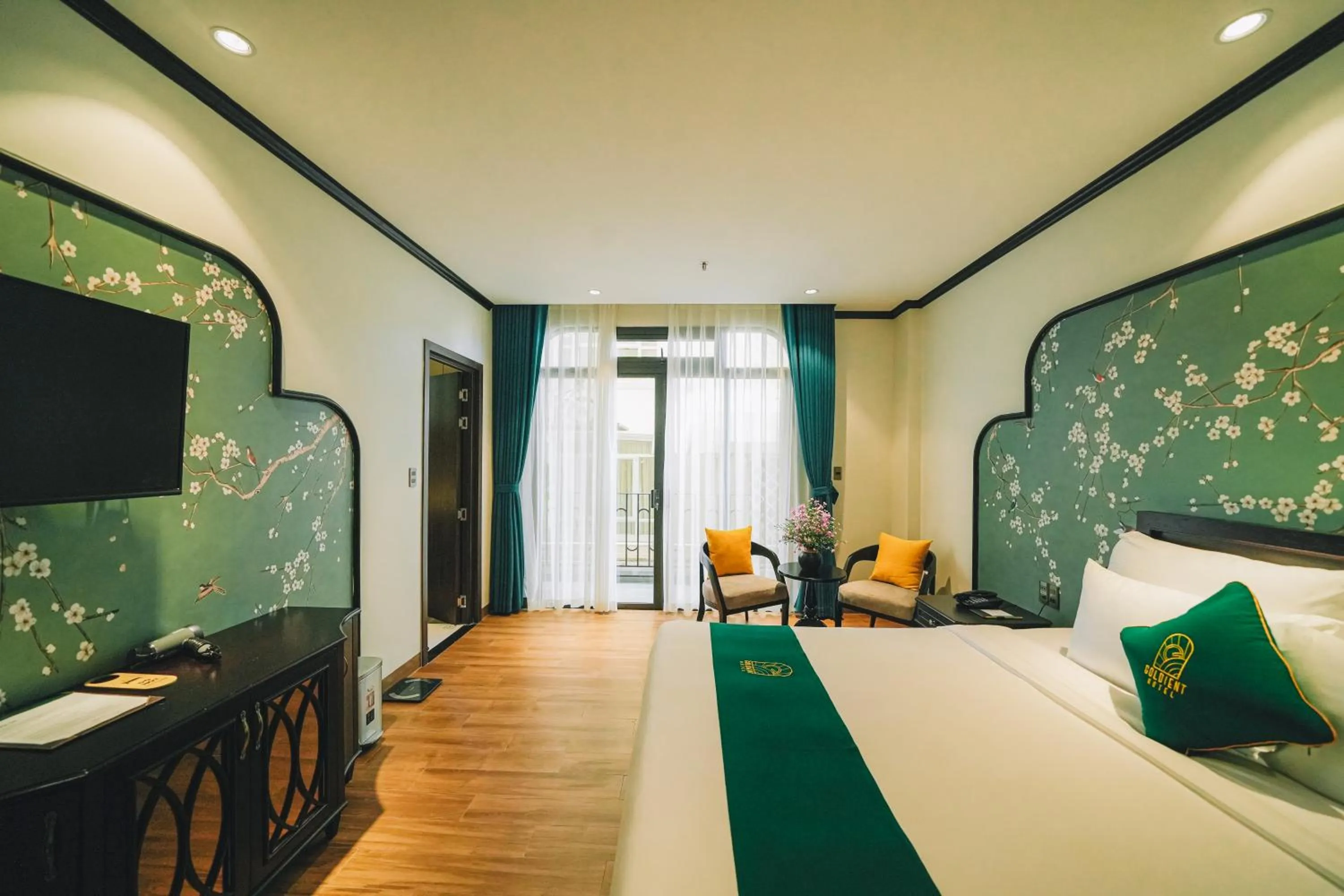 Property building, Bed in Goldient Boutique Hotel