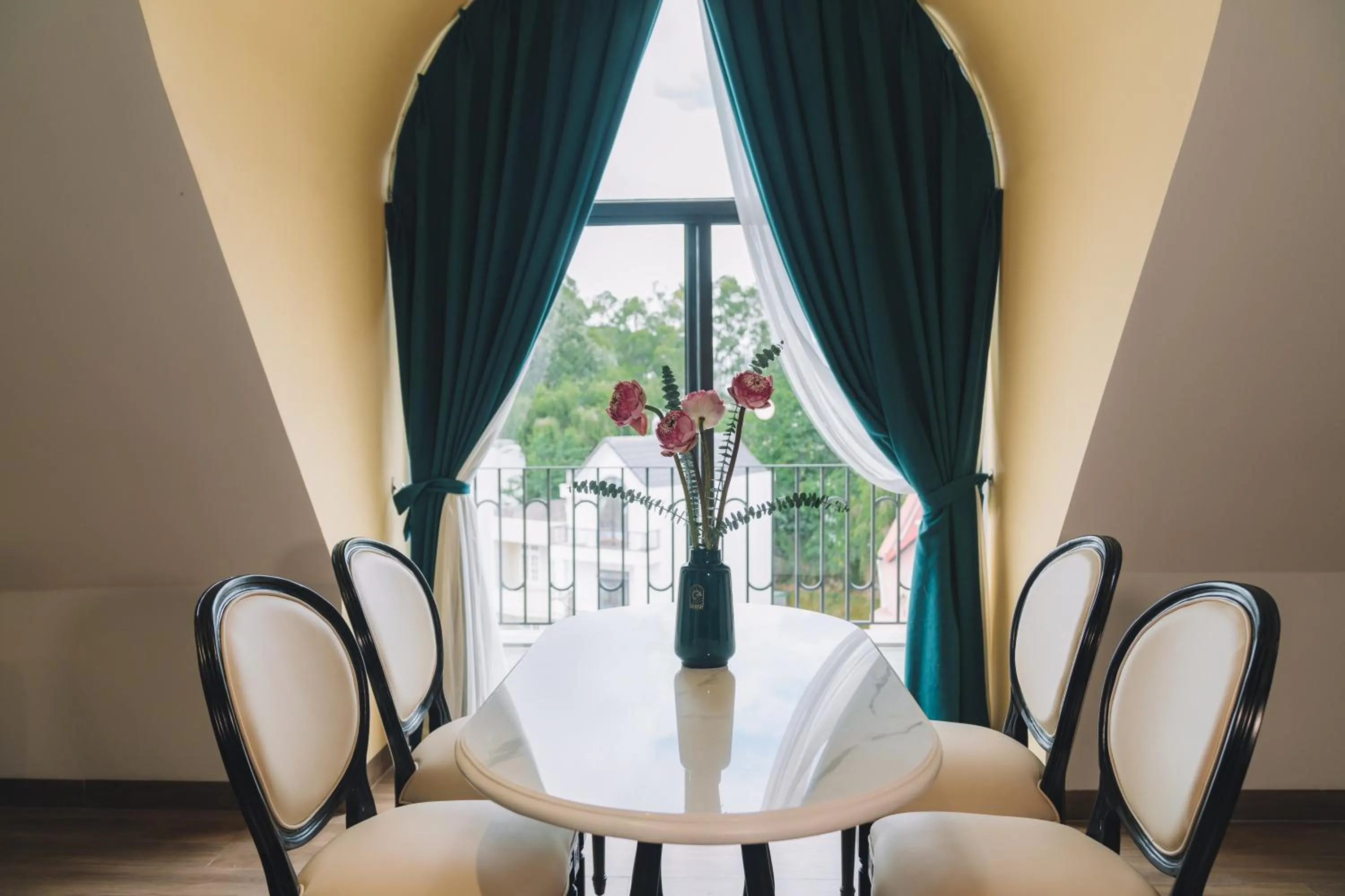 Property building in Goldient Boutique Hotel