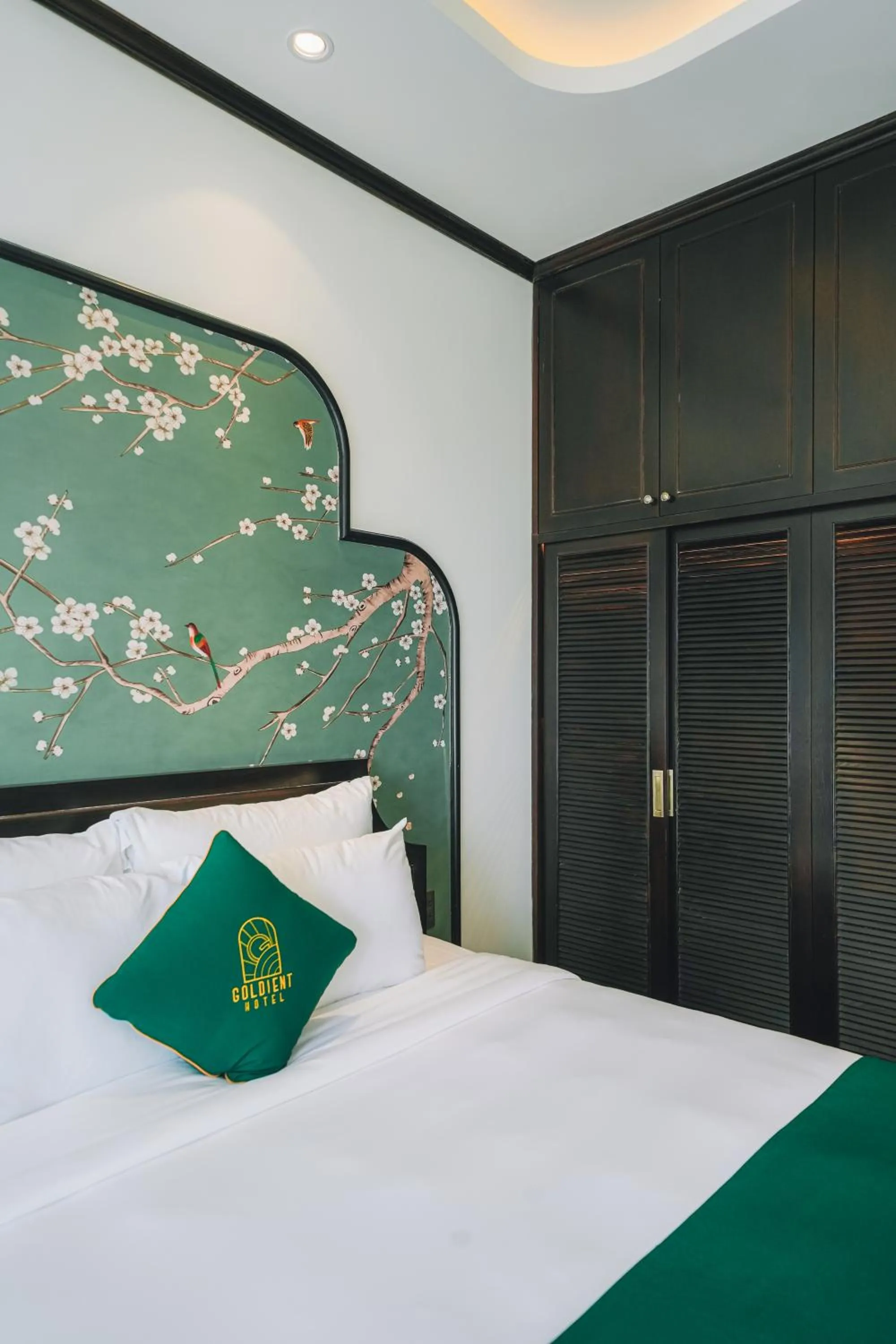 Property building, Bed in Goldient Boutique Hotel