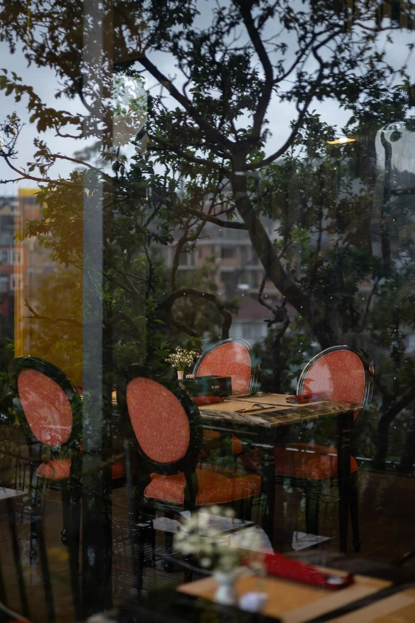 Restaurant/places to eat in Goldient Boutique Hotel