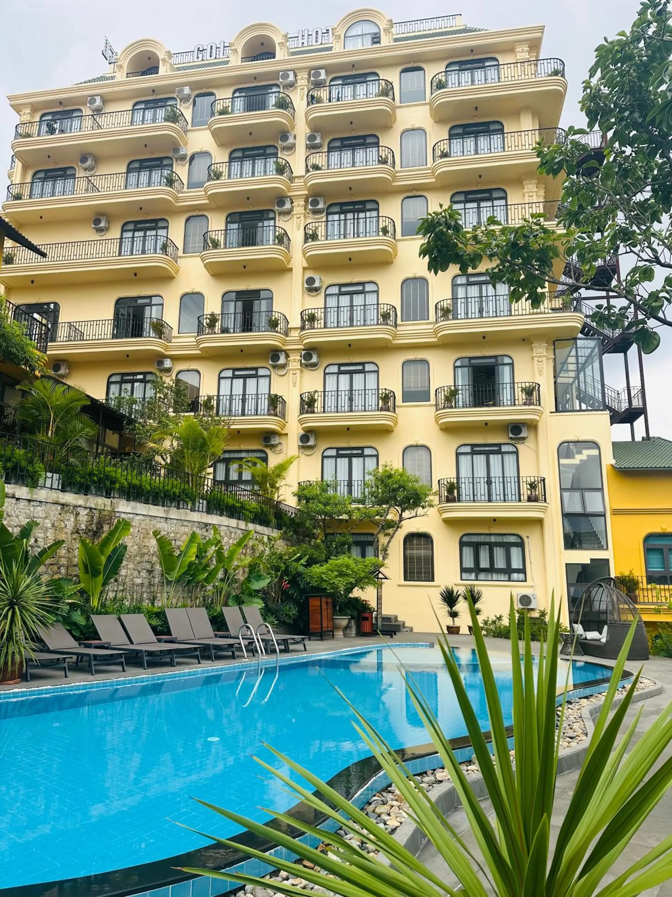 Property building in Goldient Boutique Hotel