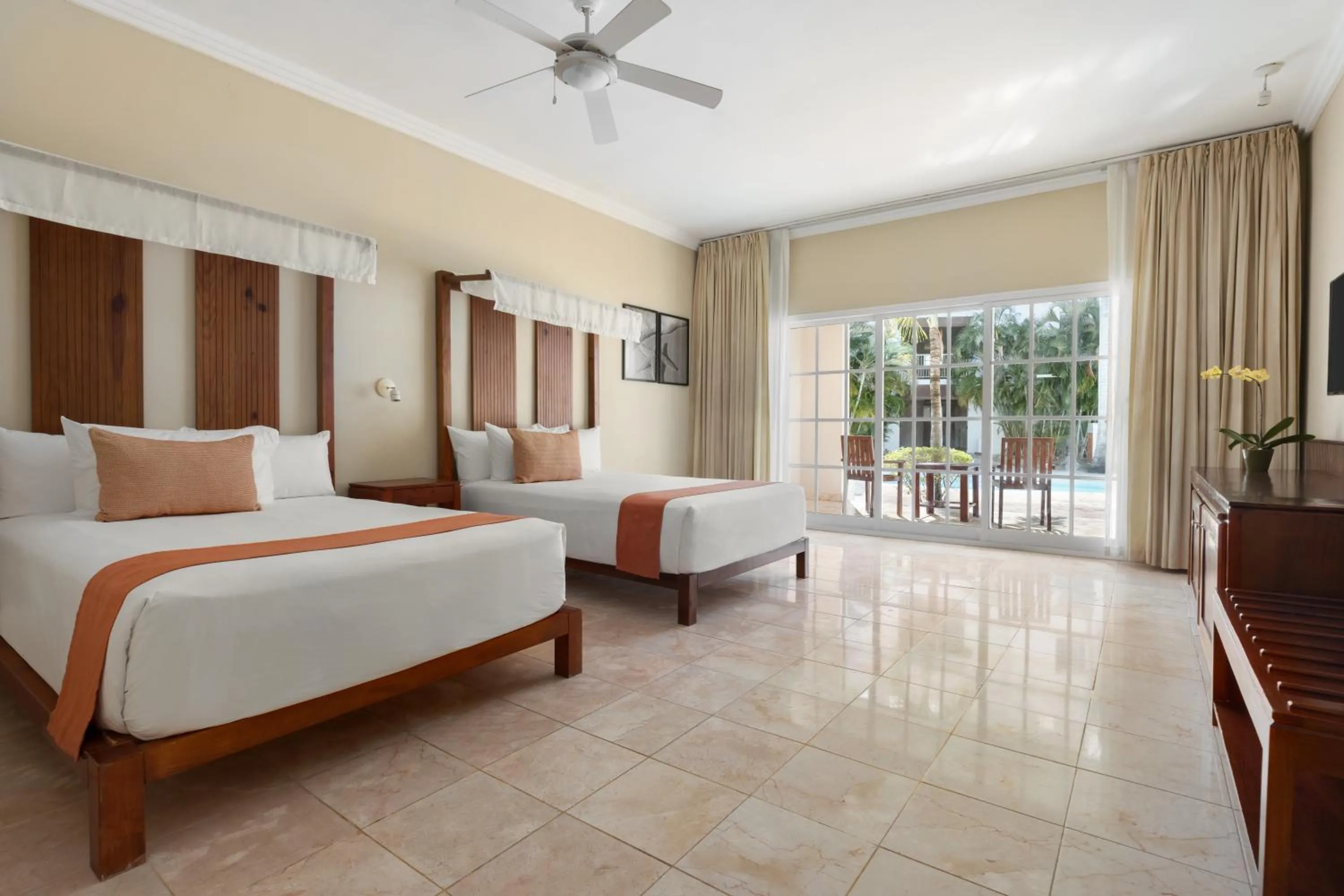 Bed in Sunscape Coco Punta Cana - All Inclusive