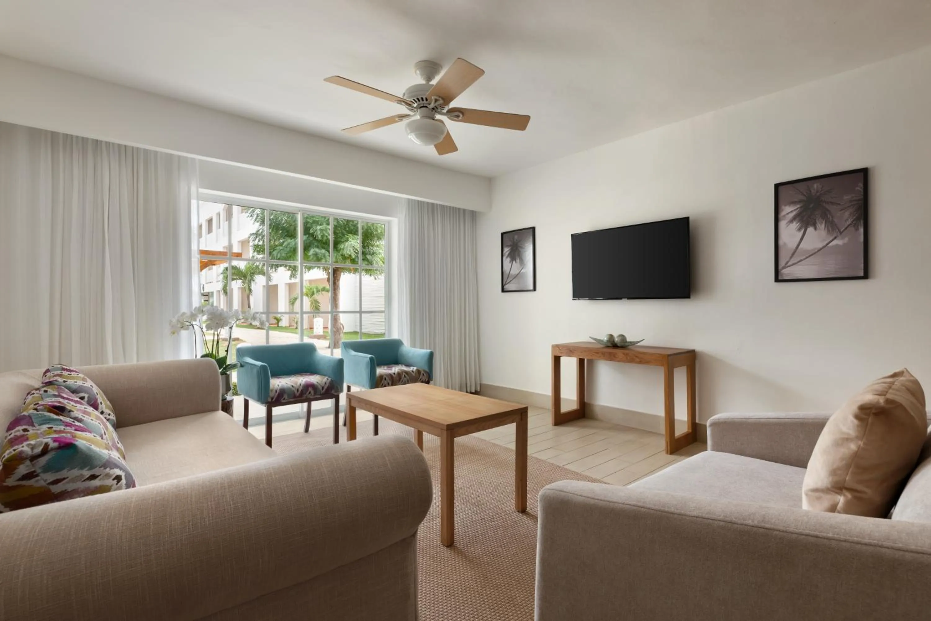 Living room in Sunscape Coco Punta Cana - All Inclusive