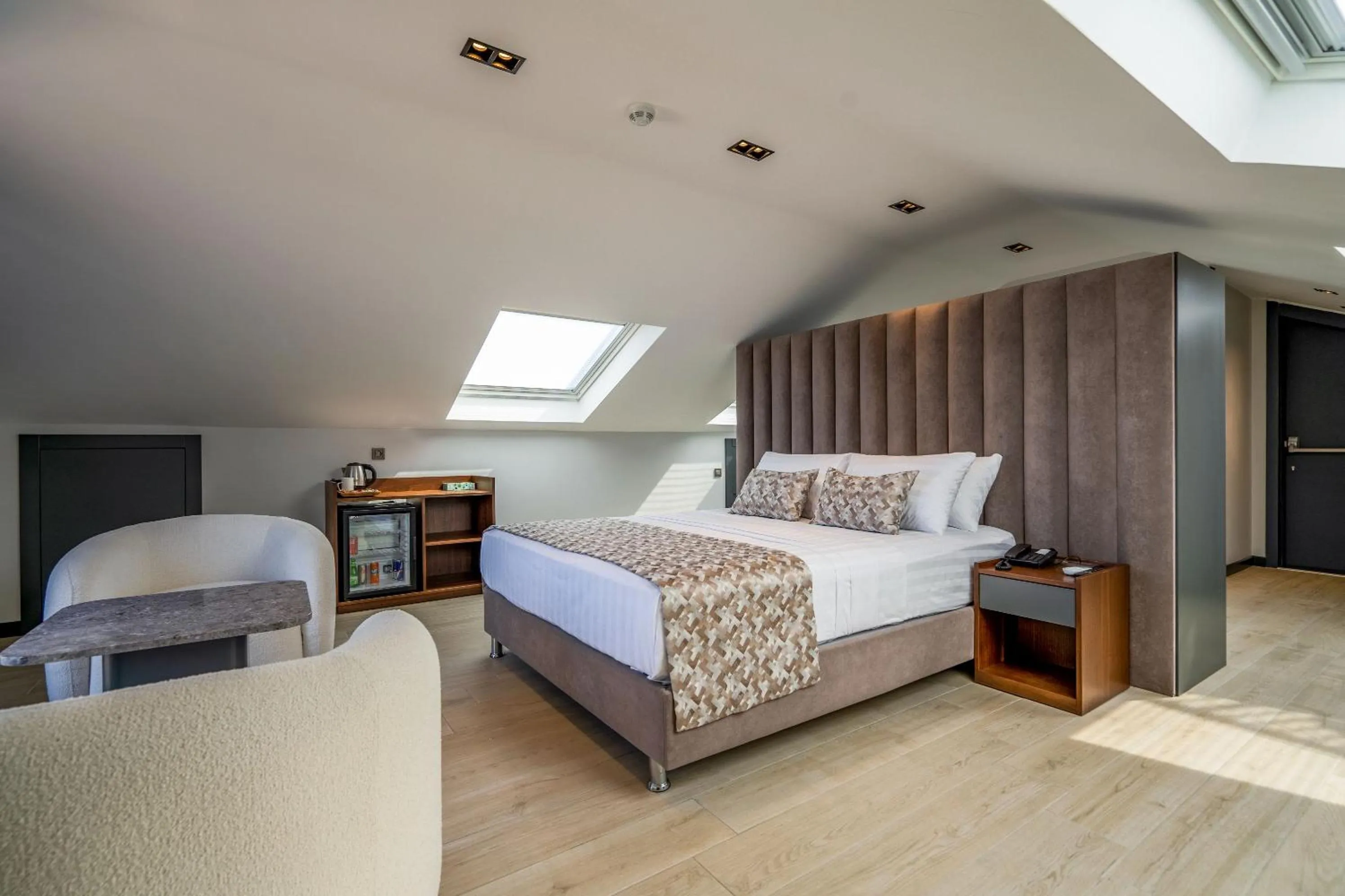 Photo of the whole room, Bed in La Miel Şile