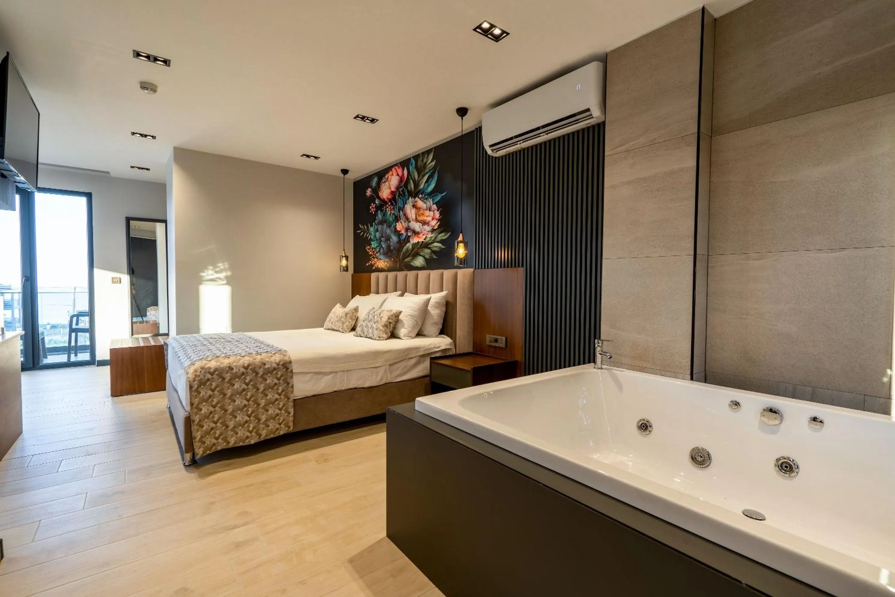 Photo of the whole room, Bed in La Miel Şile