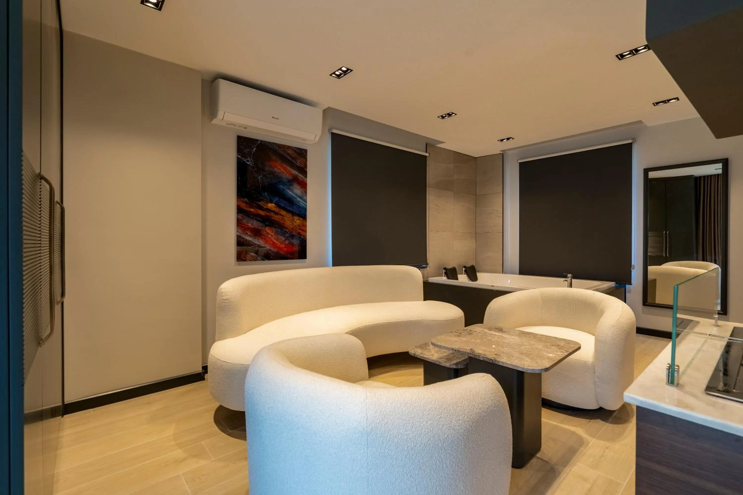 TV and multimedia in La Miel Şile