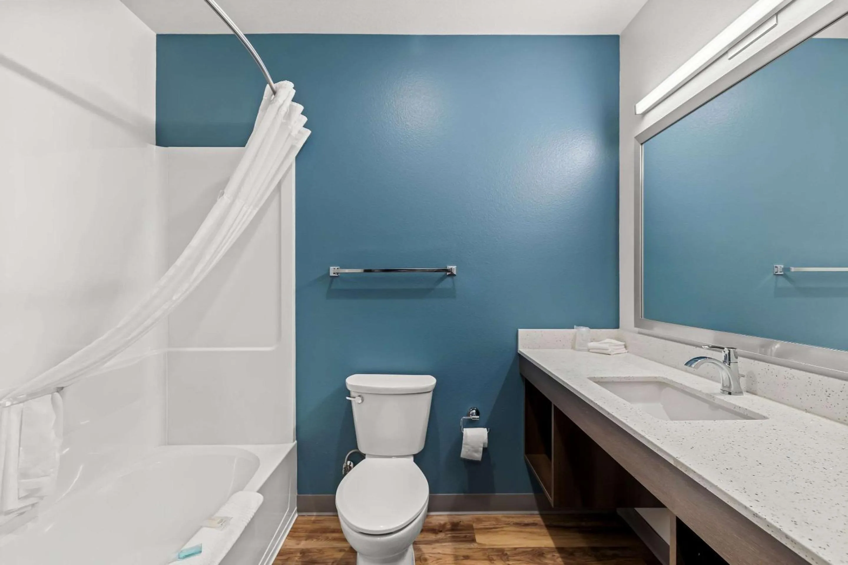 Bedroom in WoodSpring Suites Corona