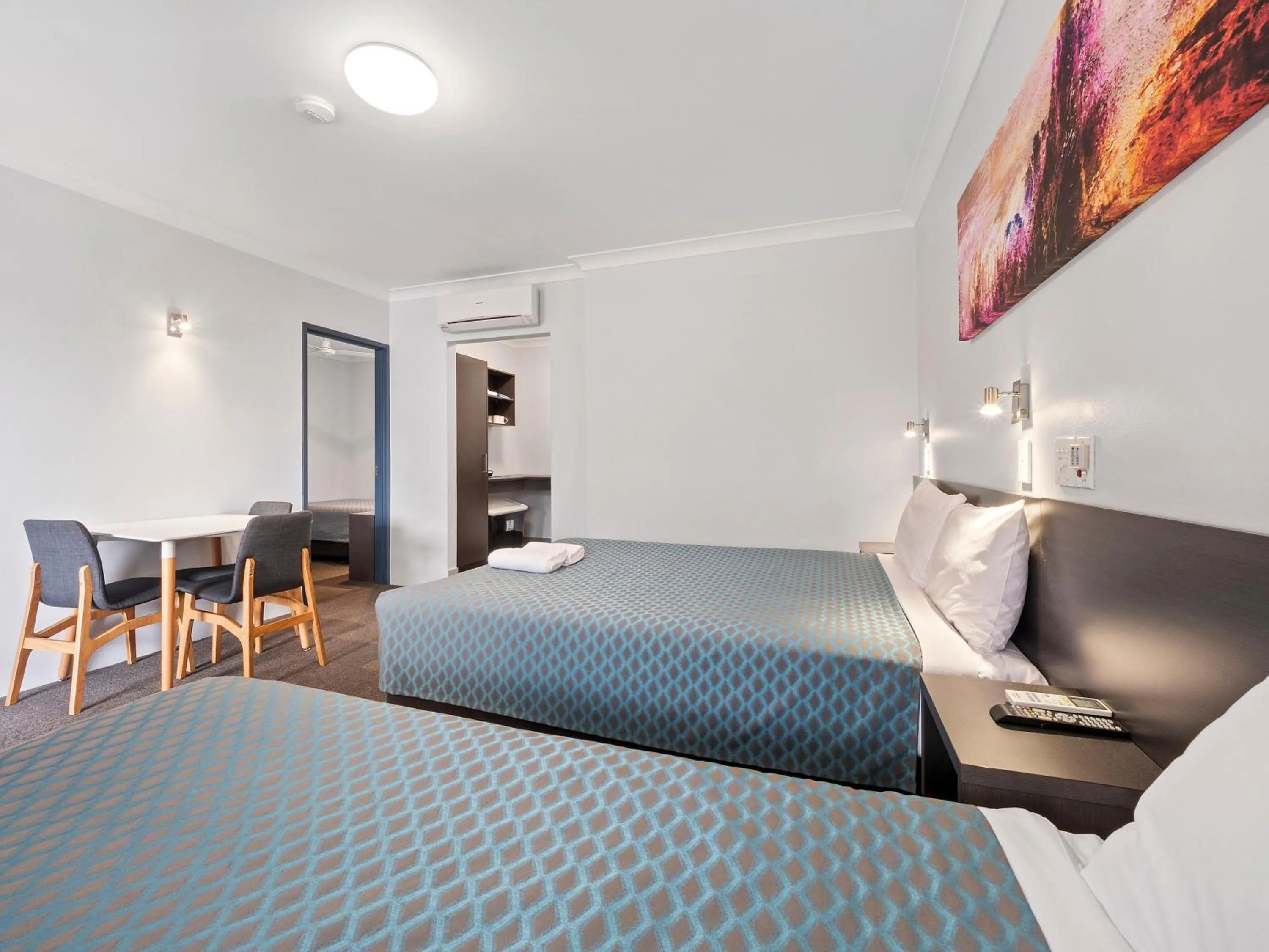 Bed in Grafton Central Motel