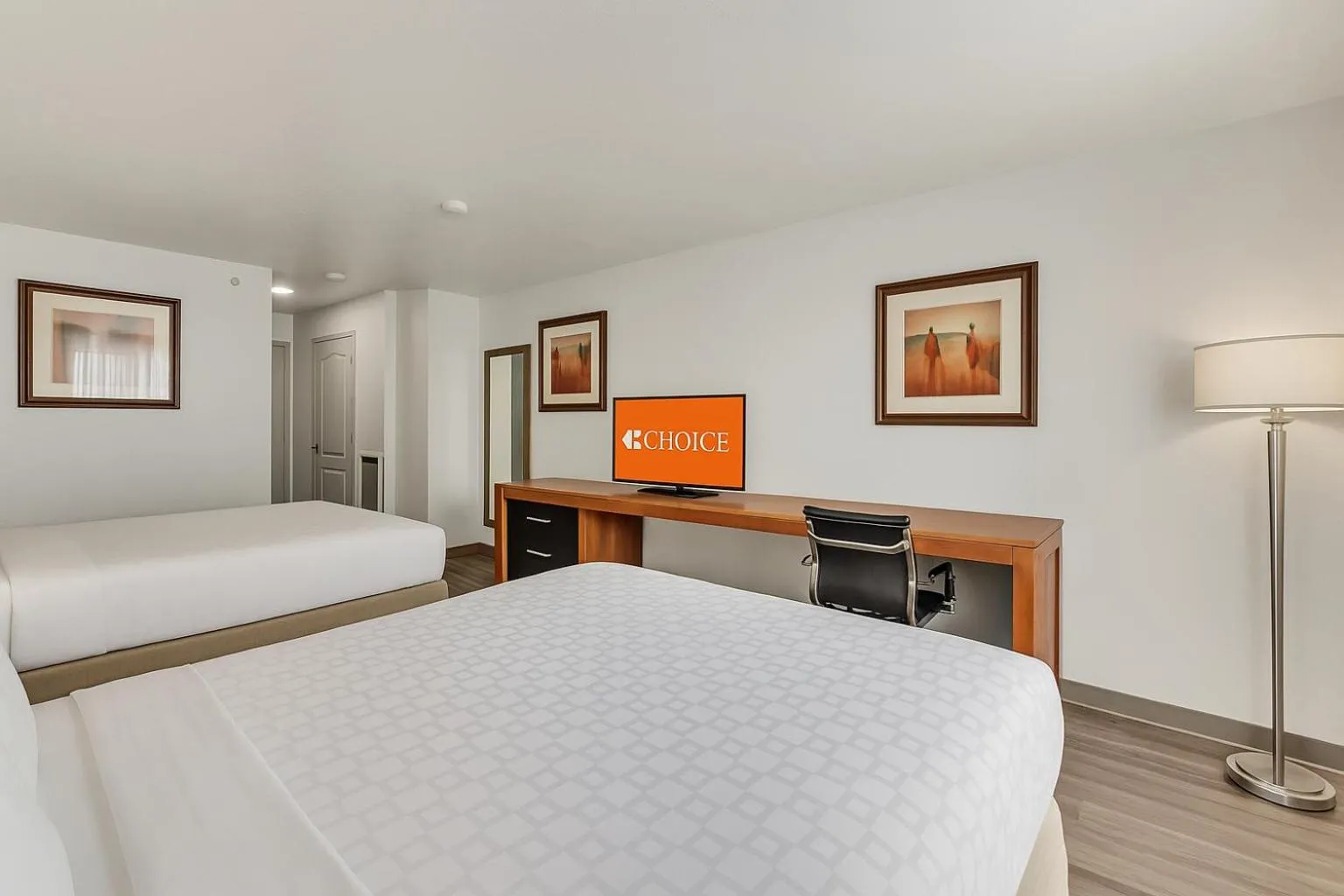 Bed in Suburban Studios Salt Lake City Airport