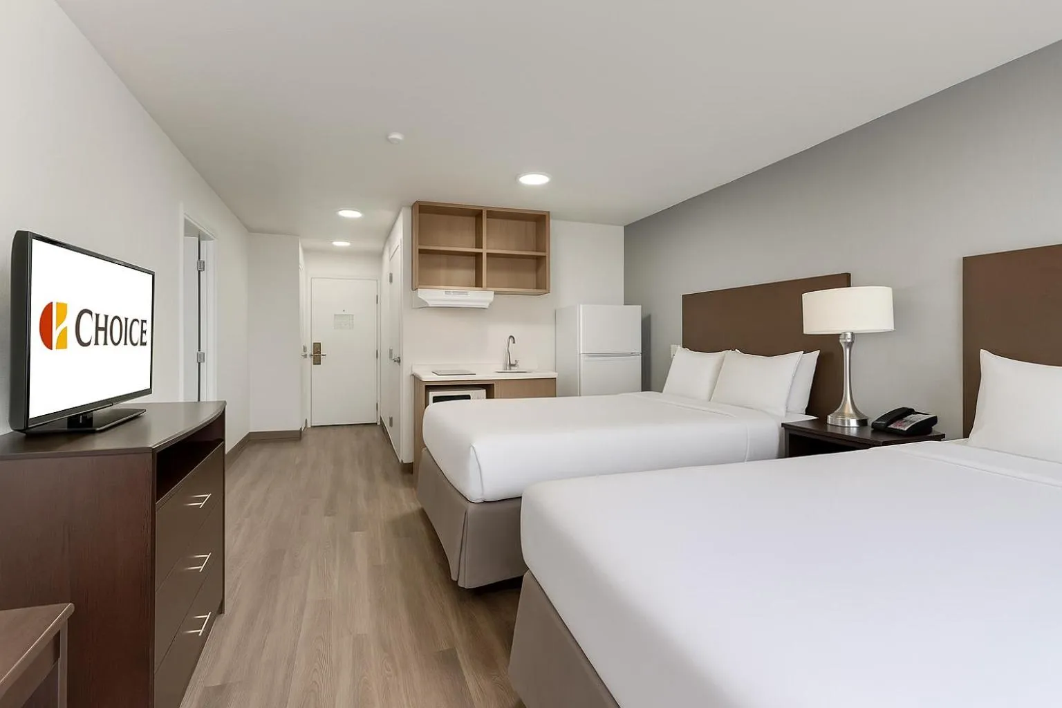 Bedroom, Bed in Suburban Studios Salt Lake City Airport