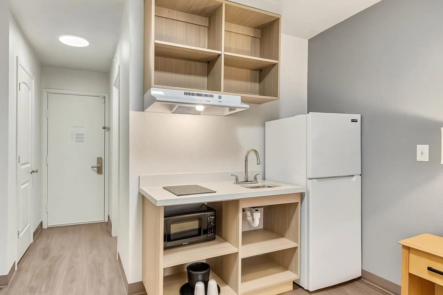 kitchen in Suburban Studios Salt Lake City Airport