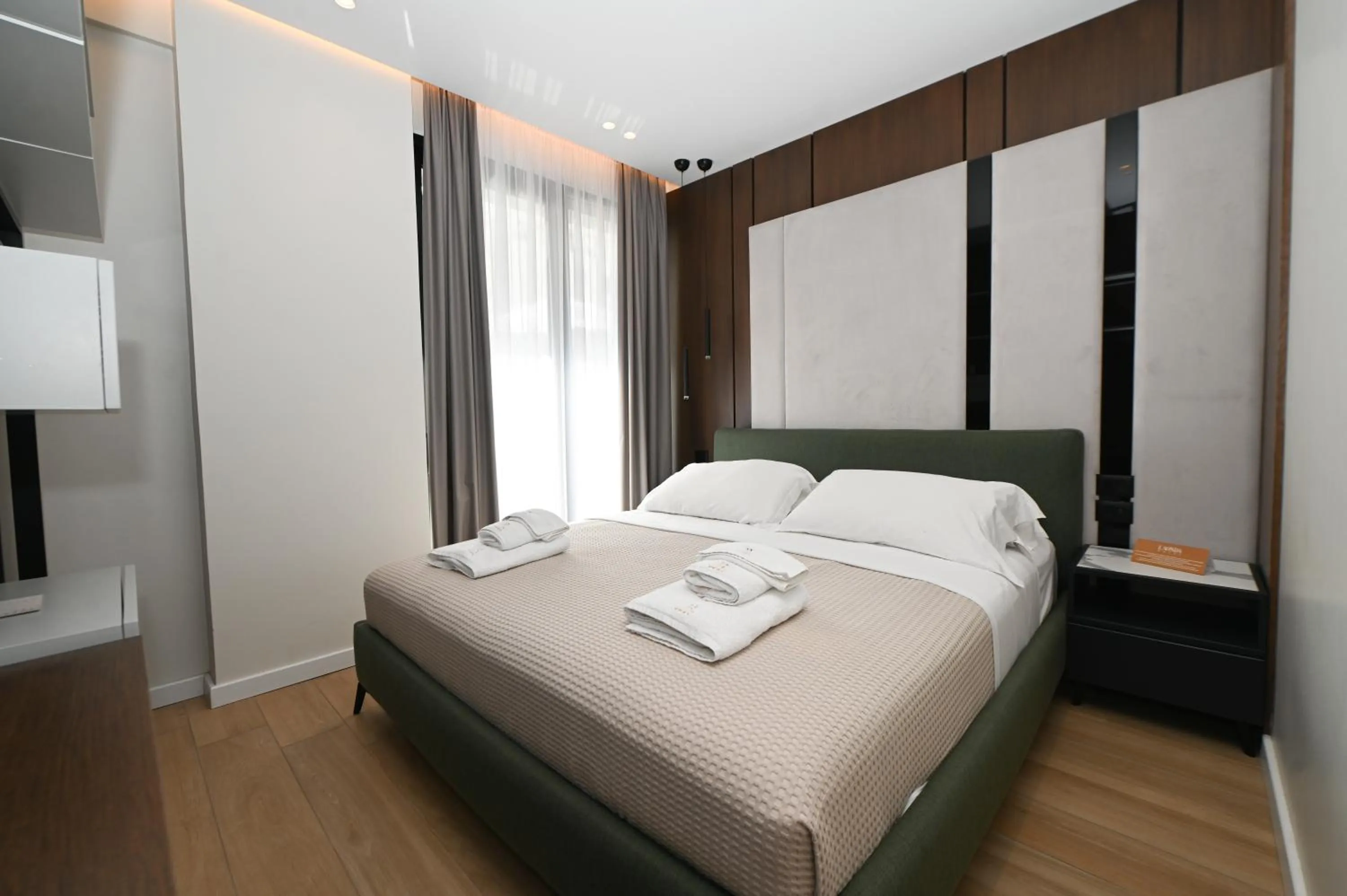 Bed in La Onda Hotel Durres