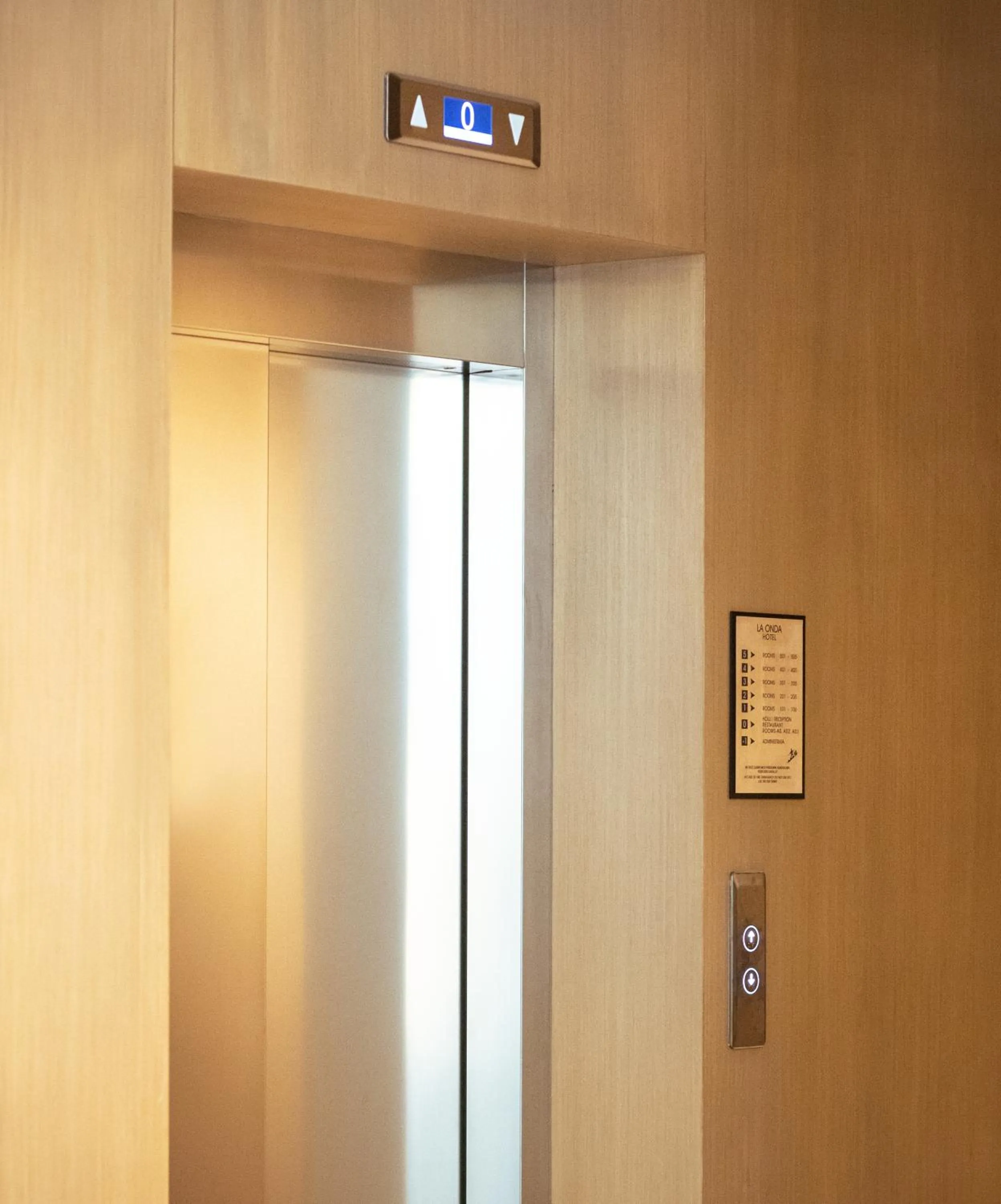 elevator in La Onda Hotel Durres