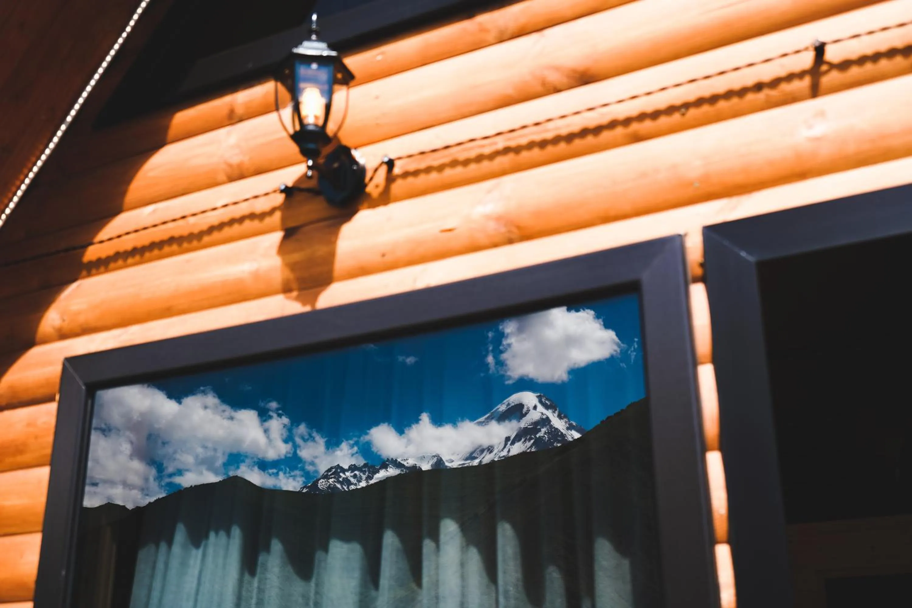 Traveler's Cottages in Kazbegi