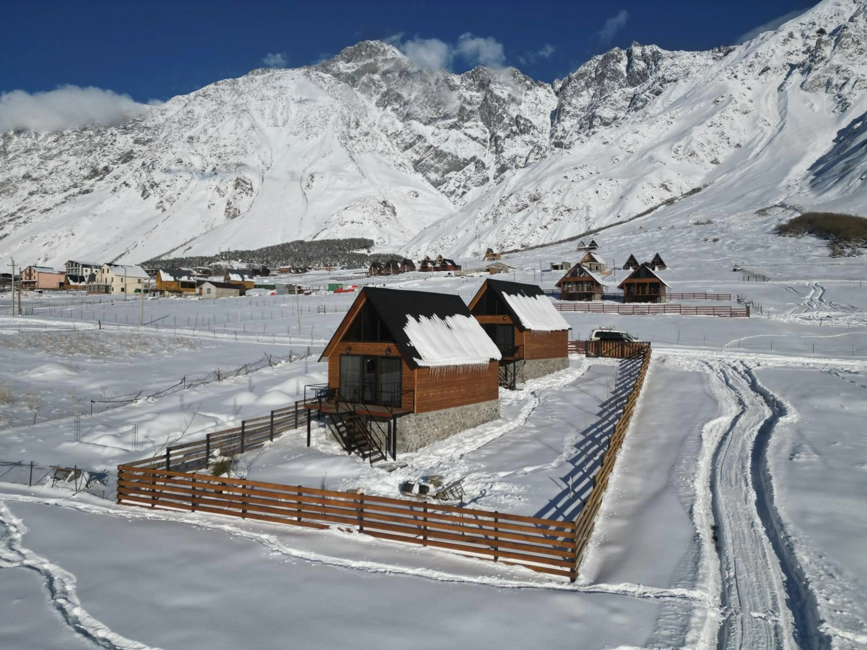 Traveler's Cottages in Kazbegi