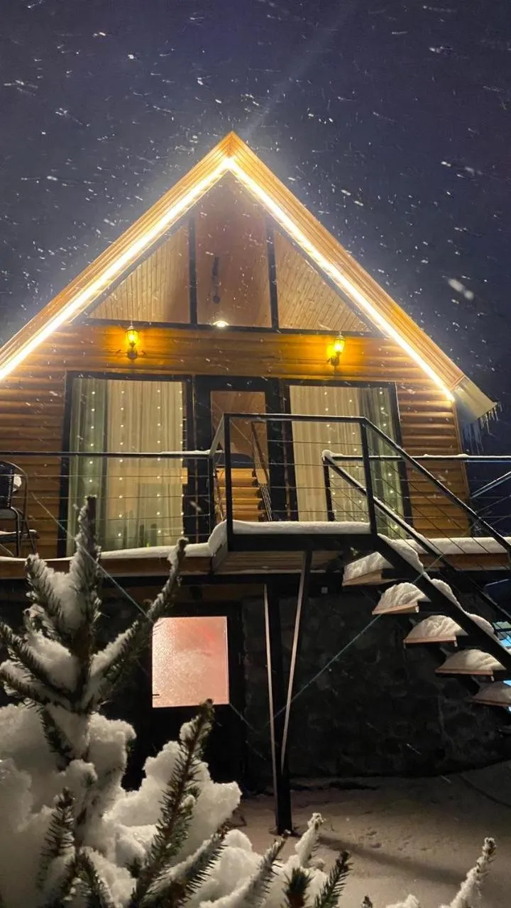 Traveler's Cottages in Kazbegi