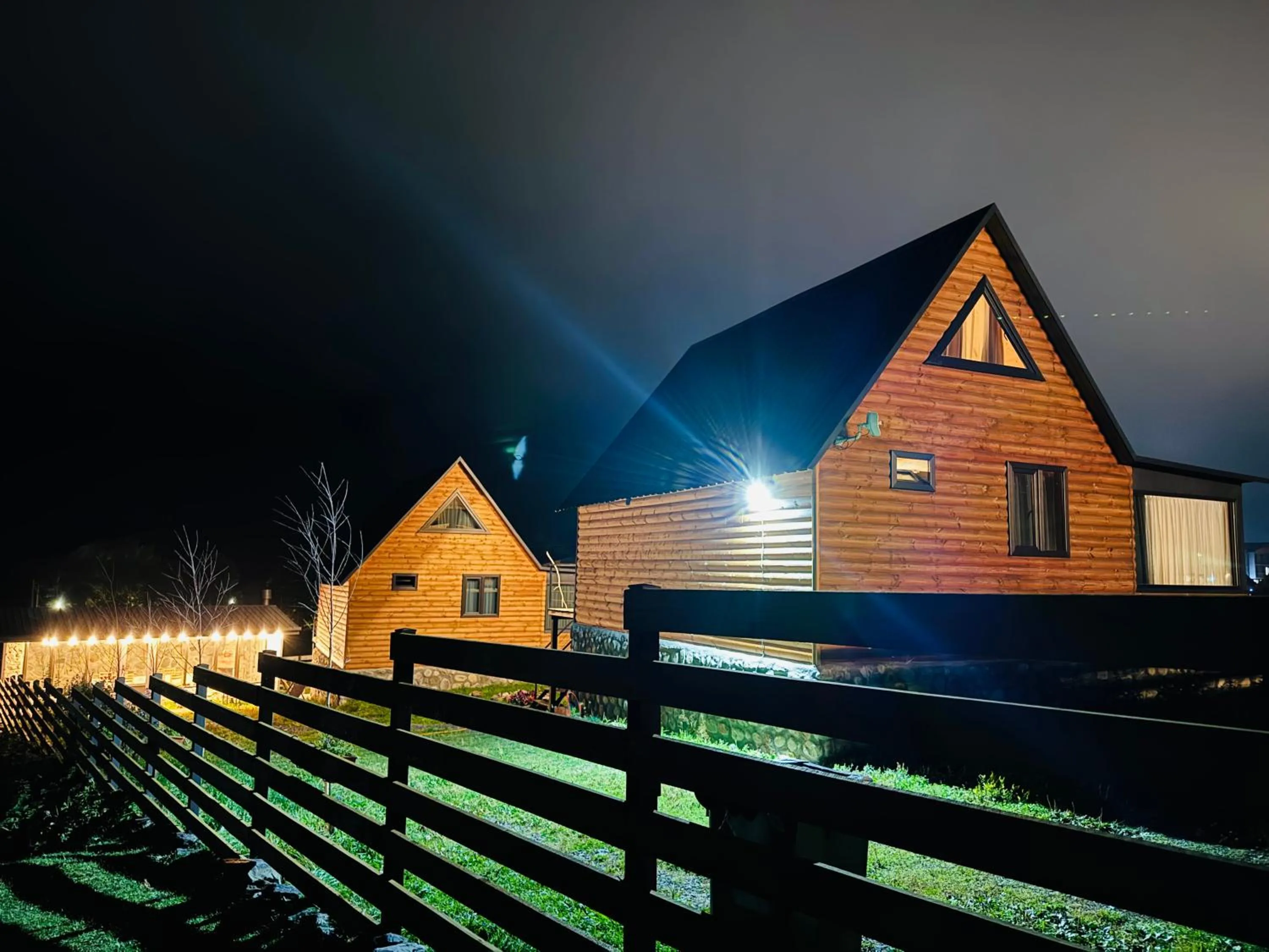 Traveler's Cottages in Kazbegi