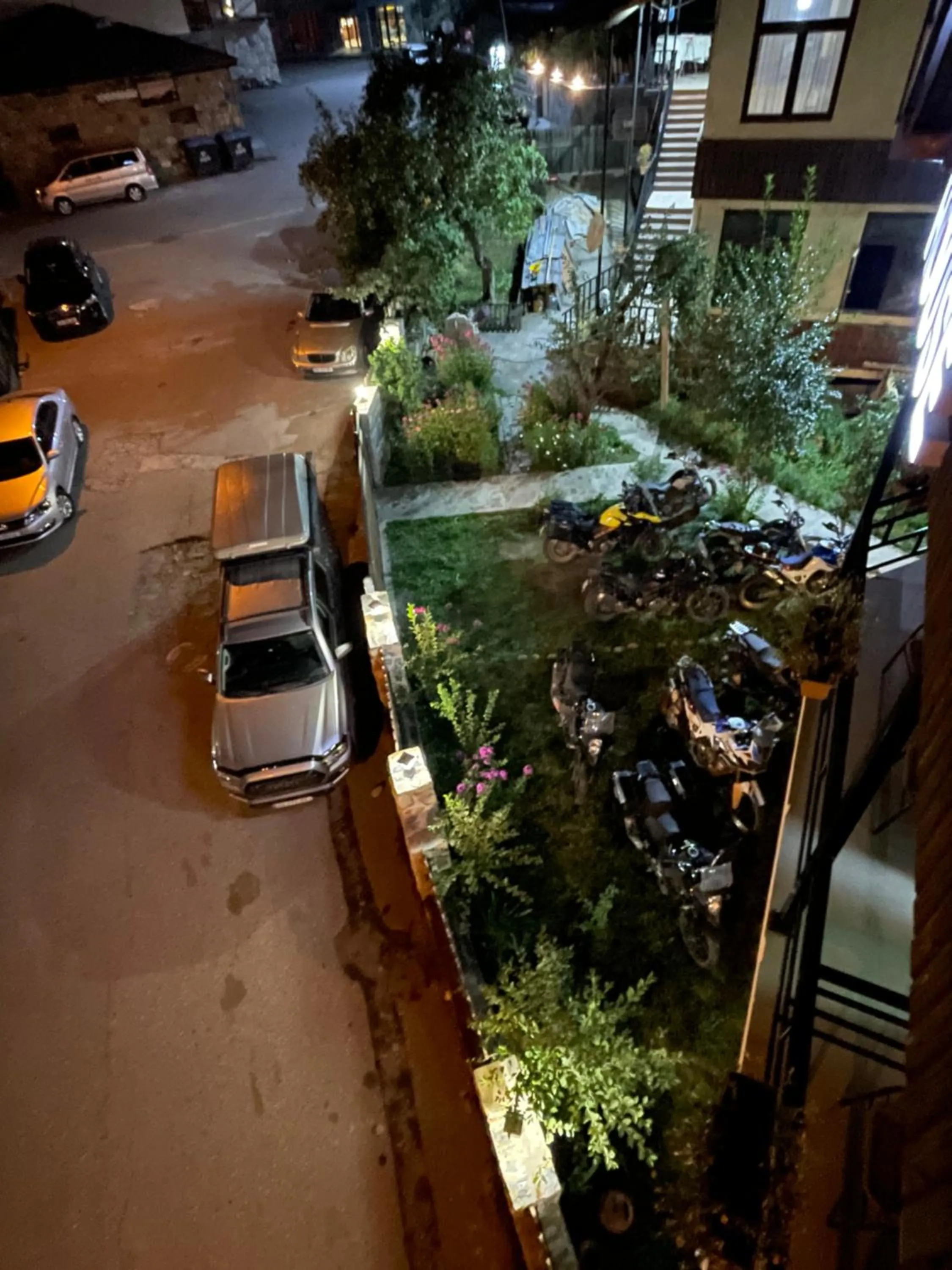 Night in Hotel Elite House