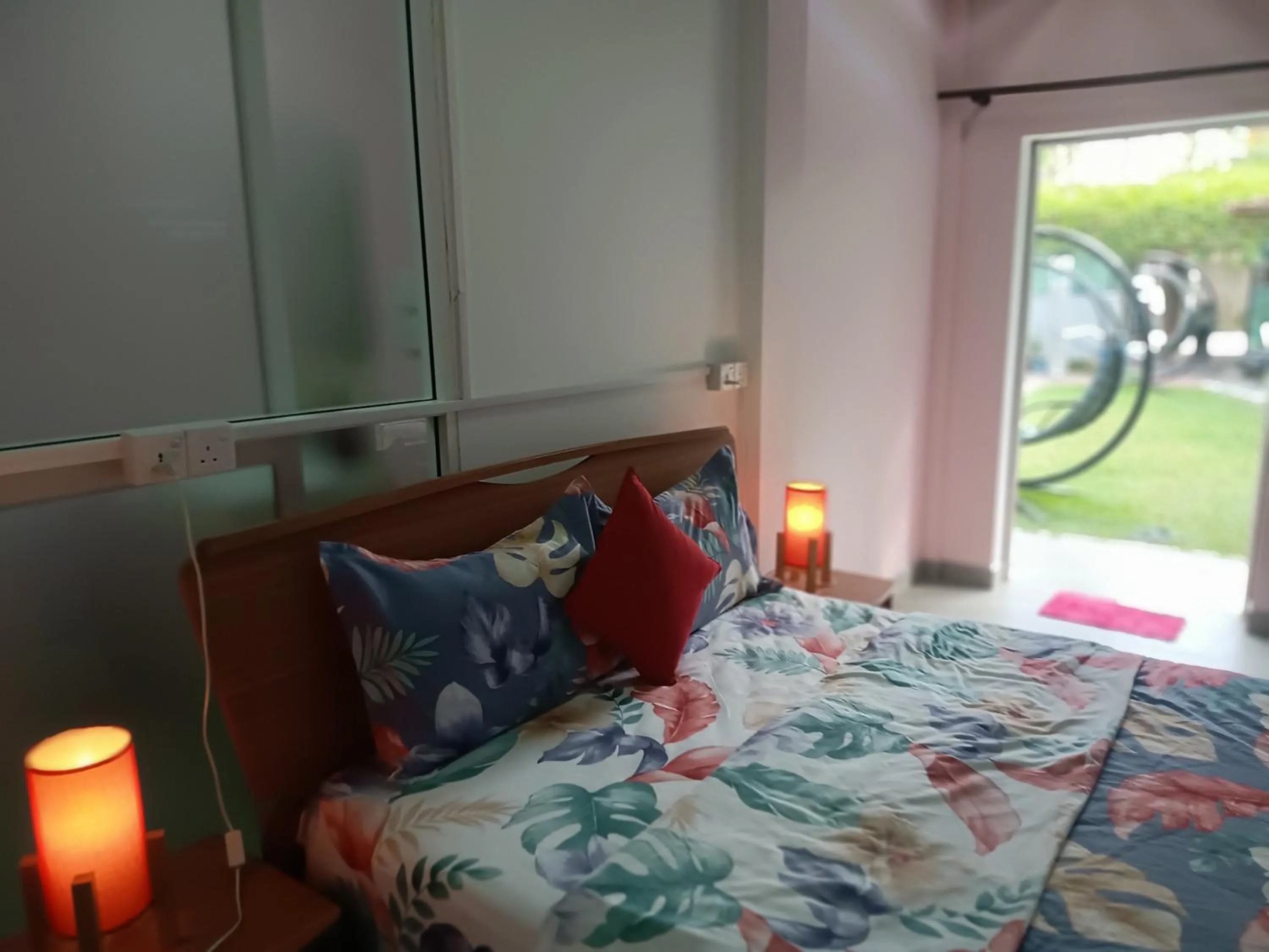 Bedroom, Bed in Palms Villa