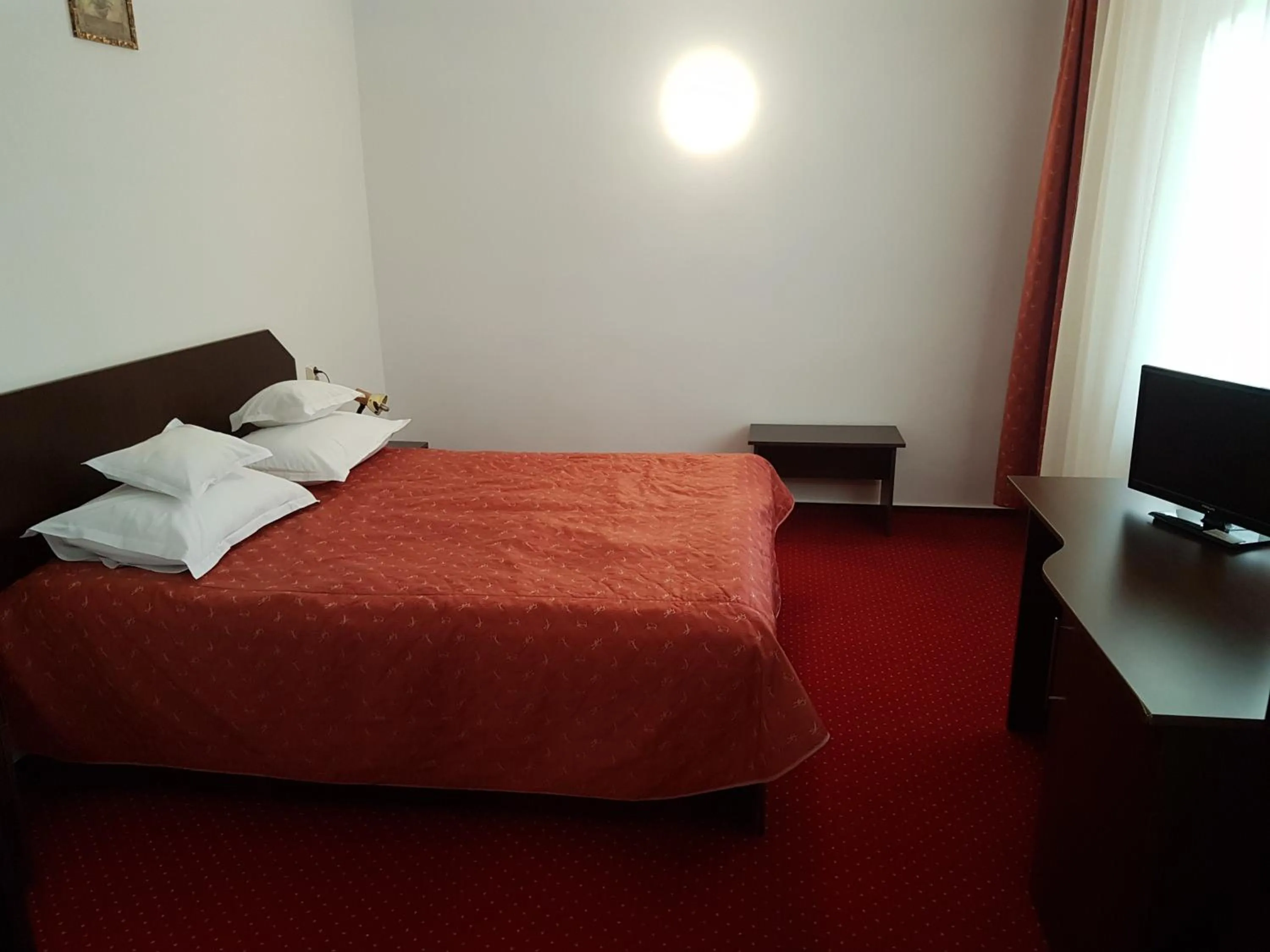 Bedroom, Bed in Cristal Sinaia