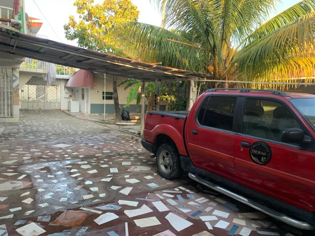 Parking in Hotel&Hostal Trinidad