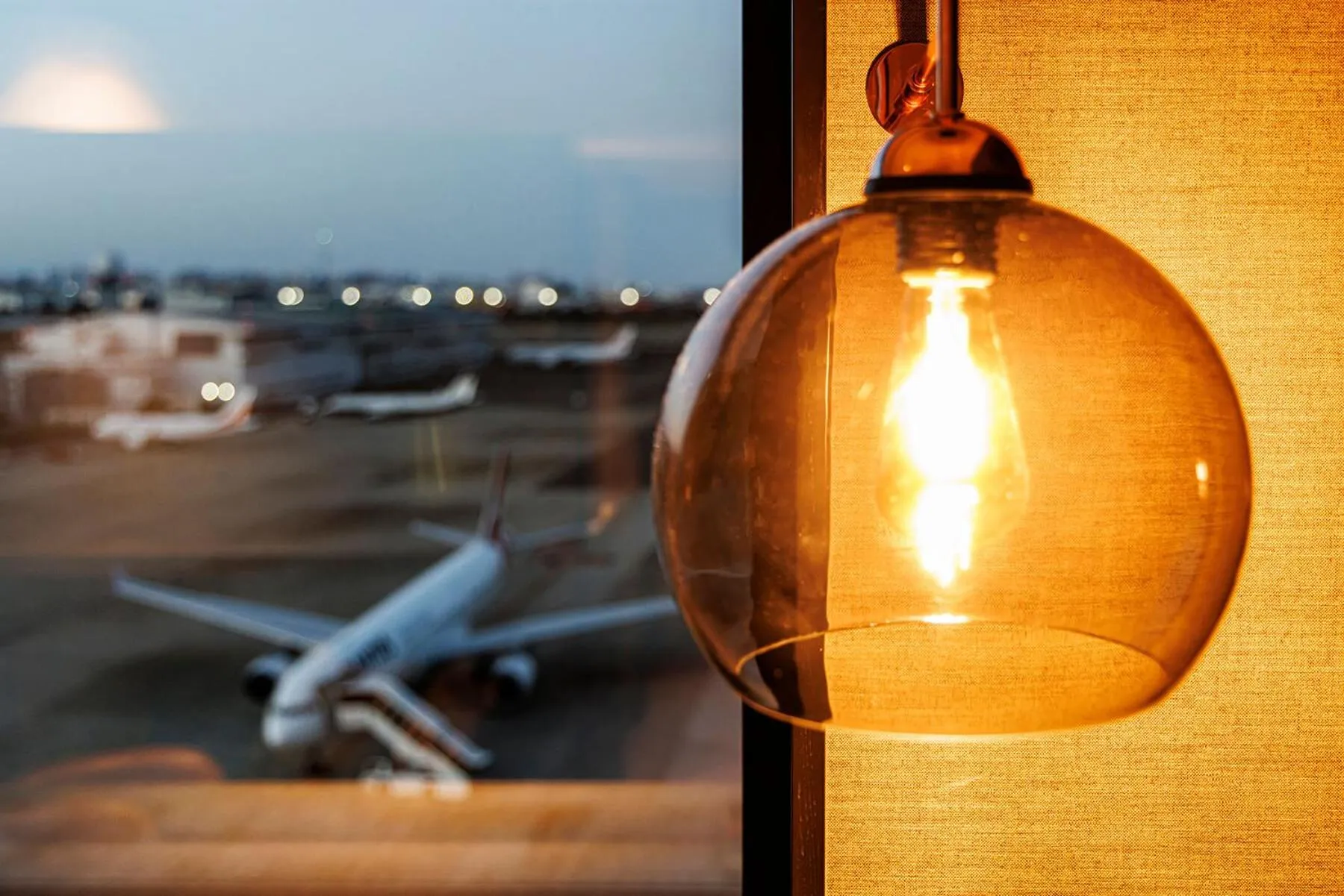 Night in Hotel Metropolitan Tokyo Haneda