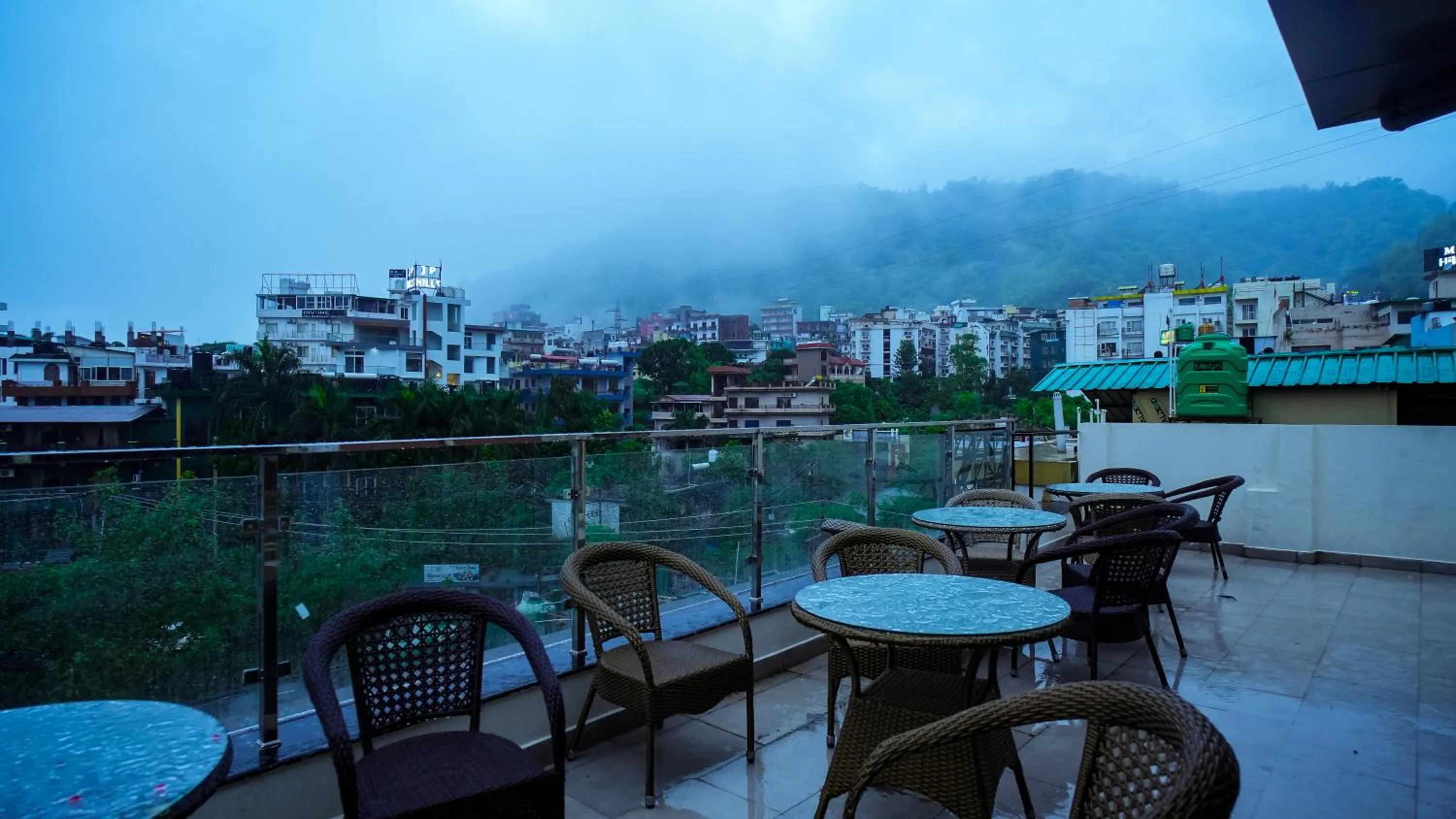 Property building in Hotel Lords Valley Rishikesh