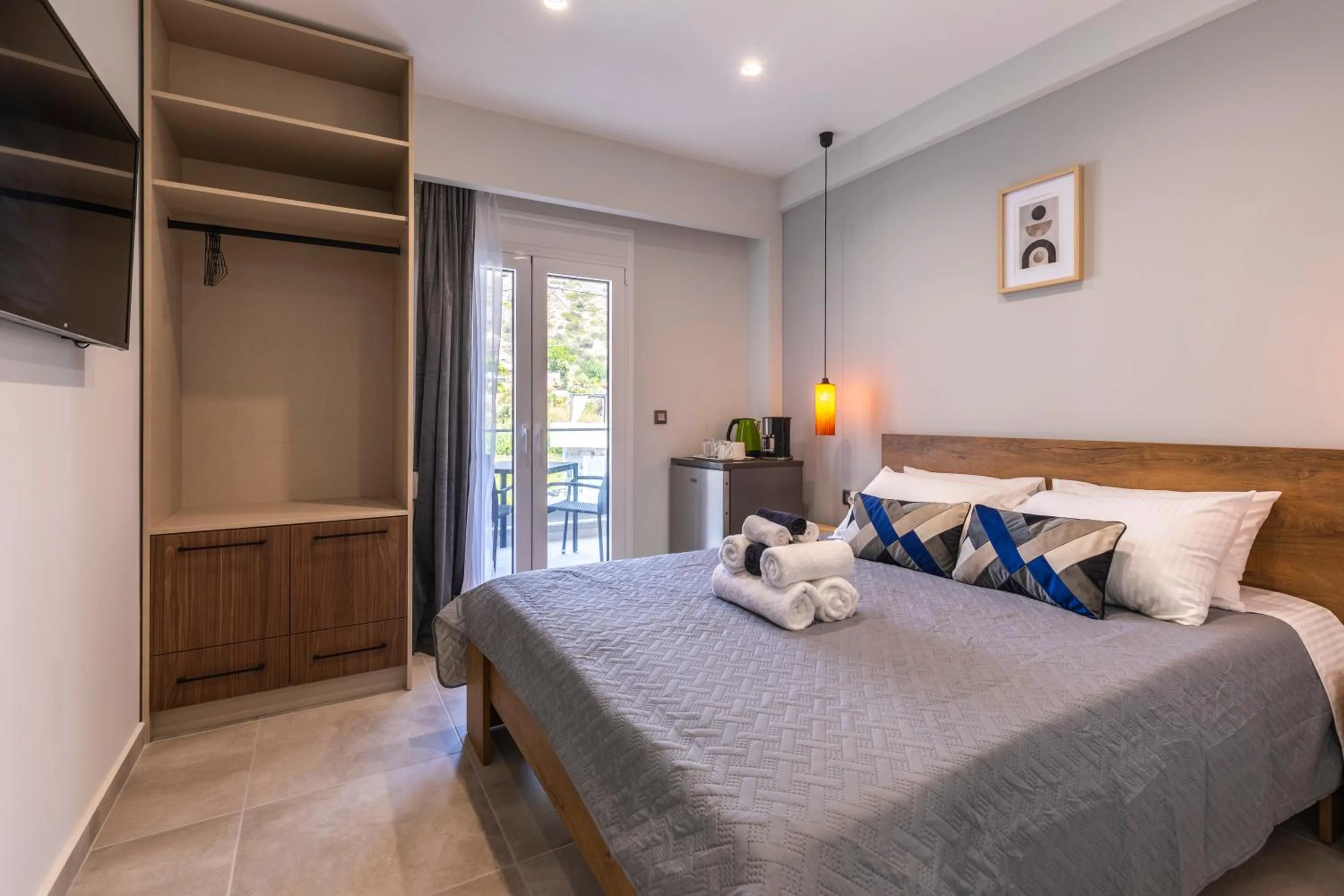 Bed in Tertsa Suites