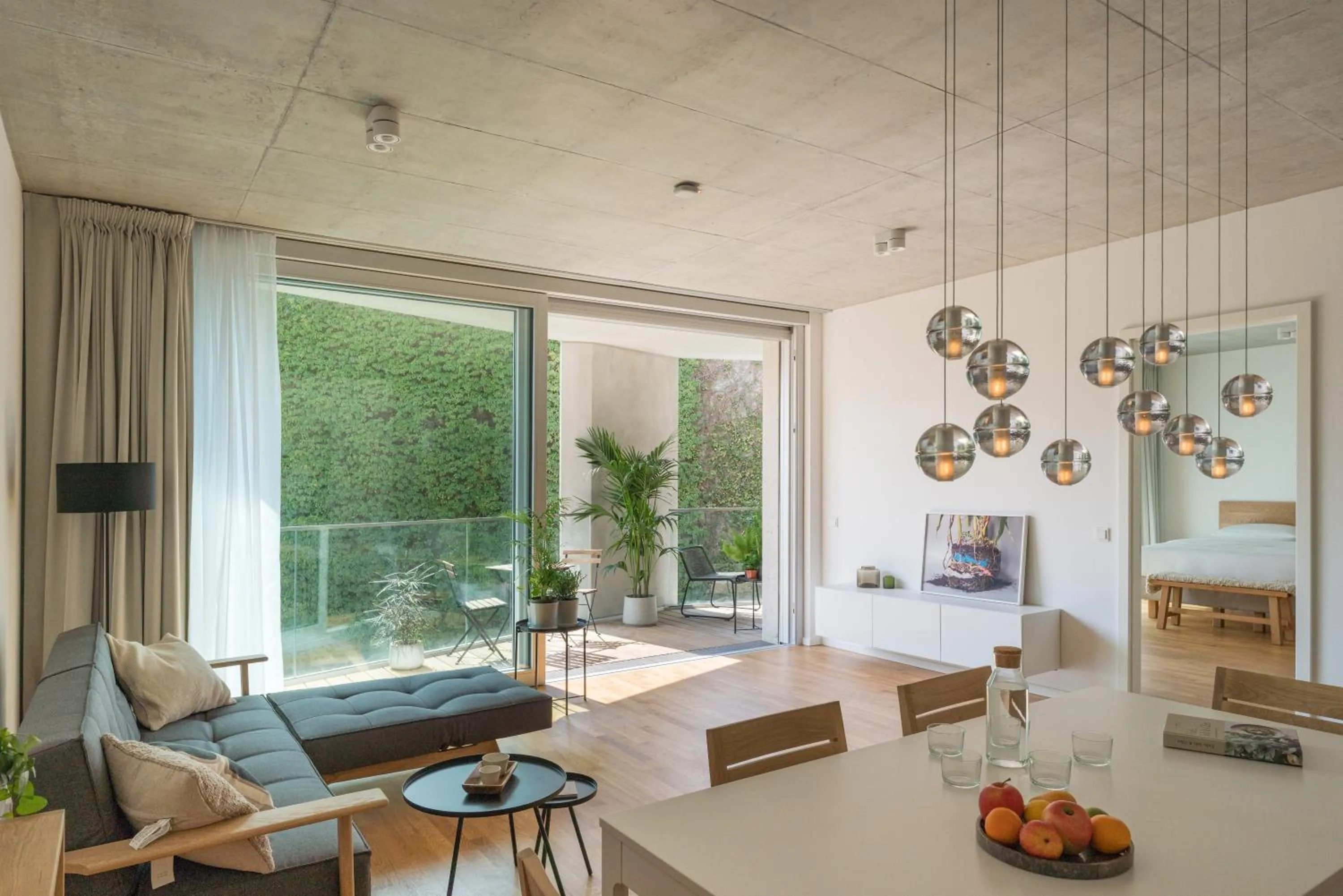 TV and multimedia in Carlotta Apartments