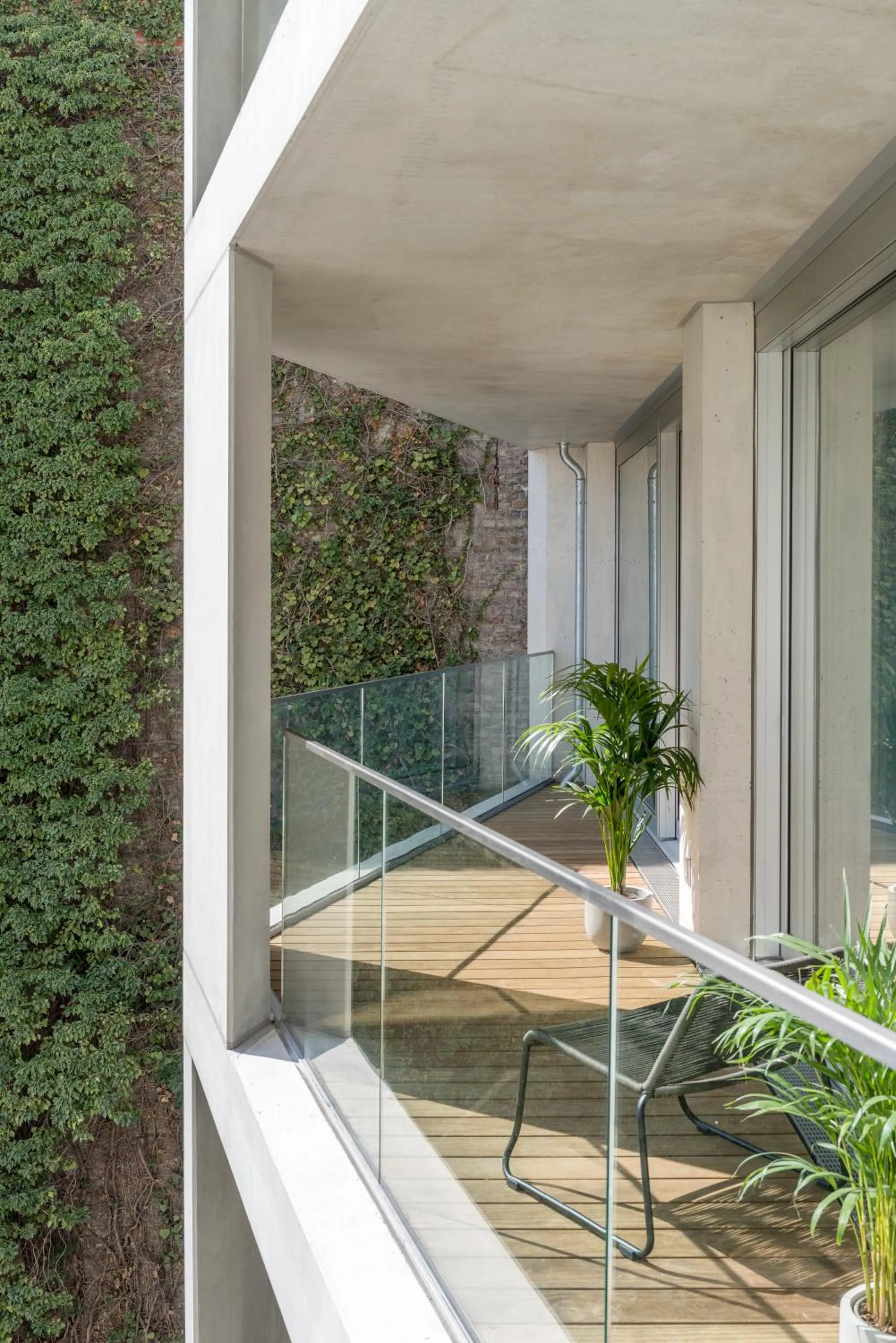 Balcony/Terrace in Carlotta Apartments