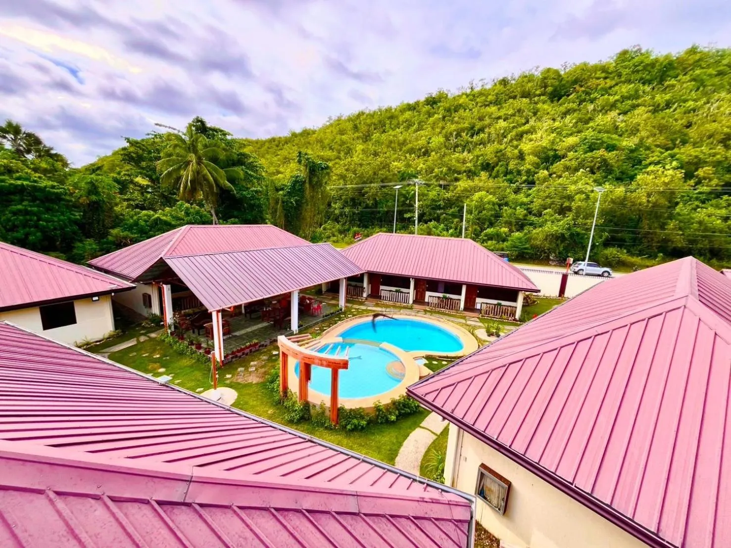 Property building in CHIISAI NATSU RESORT