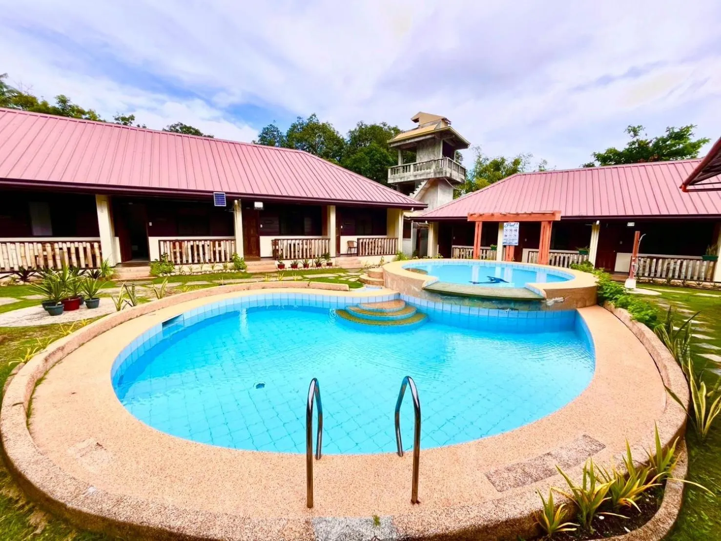 Property building in CHIISAI NATSU RESORT