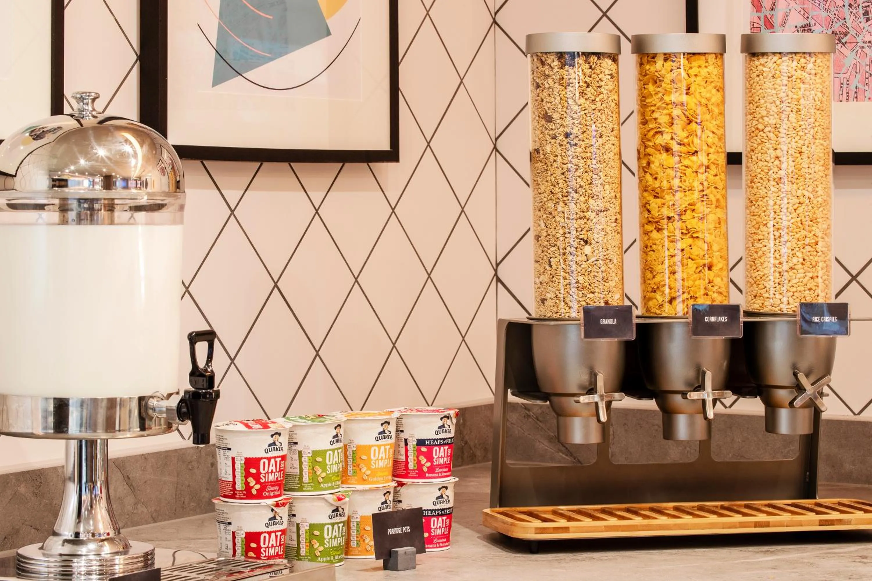 Breakfast in Hampton By Hilton London City