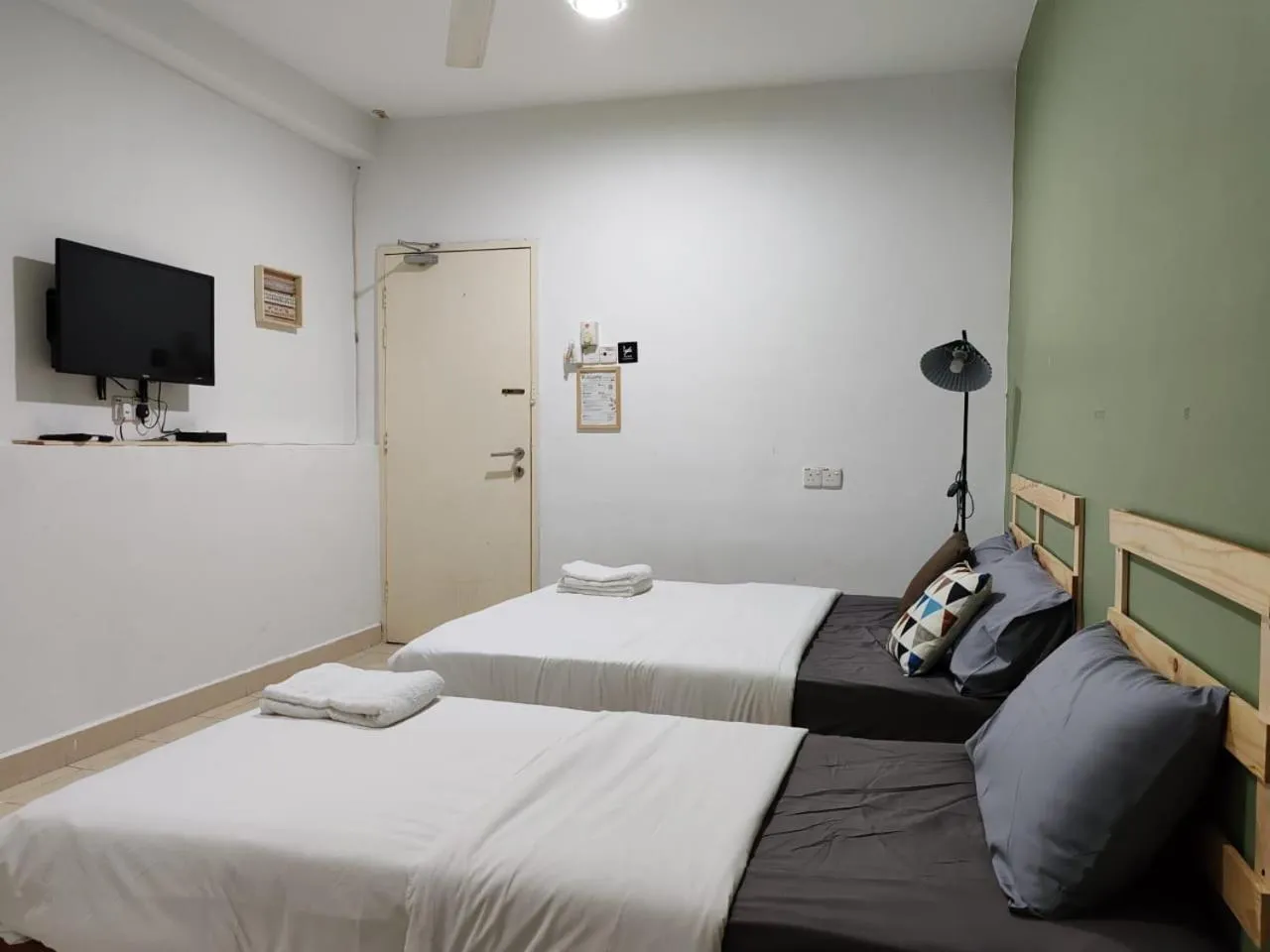 Bed in Suite Us Guesthouse Kubang Kerian