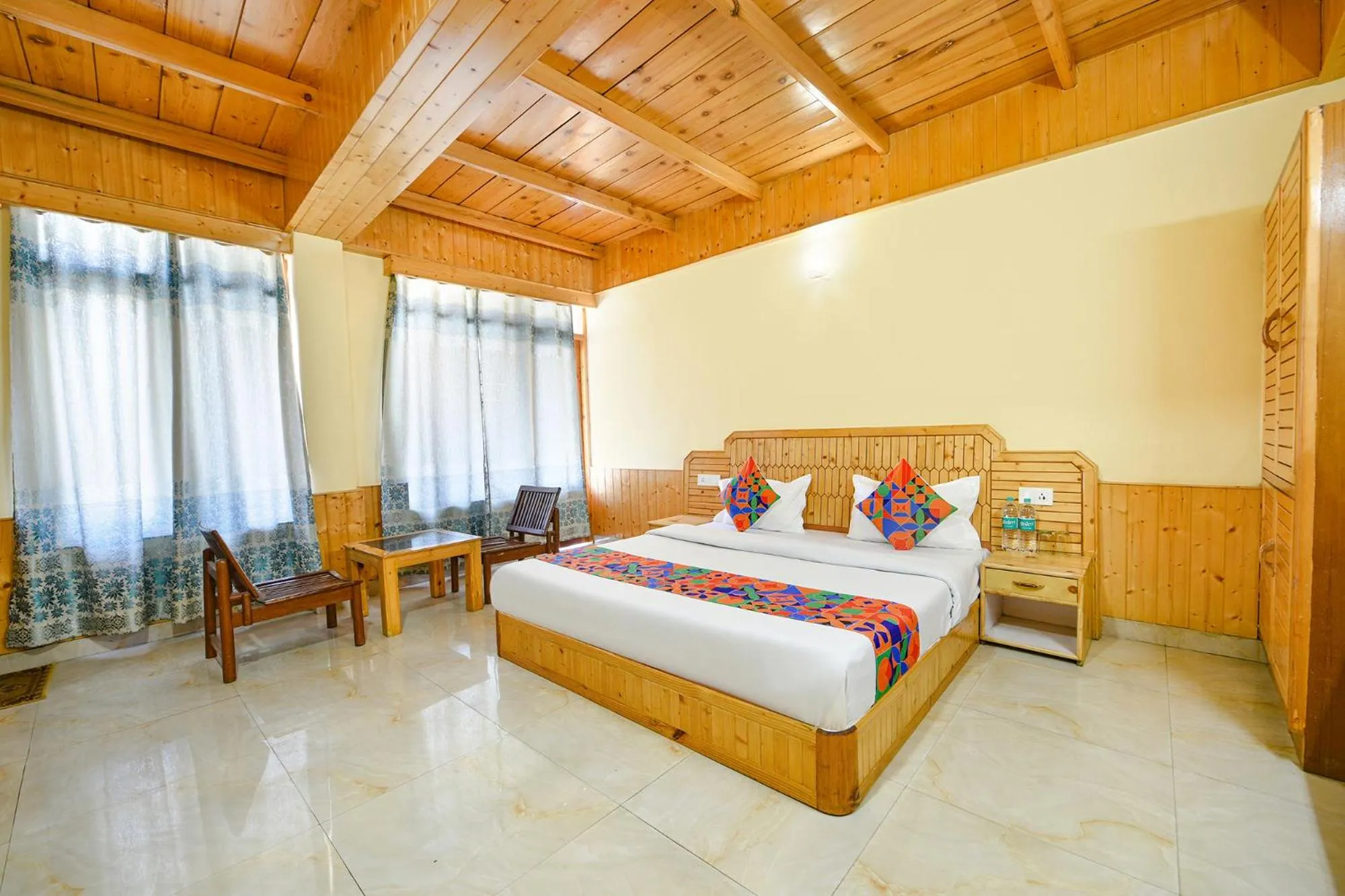 Bed in FabHotel Anant Meadows