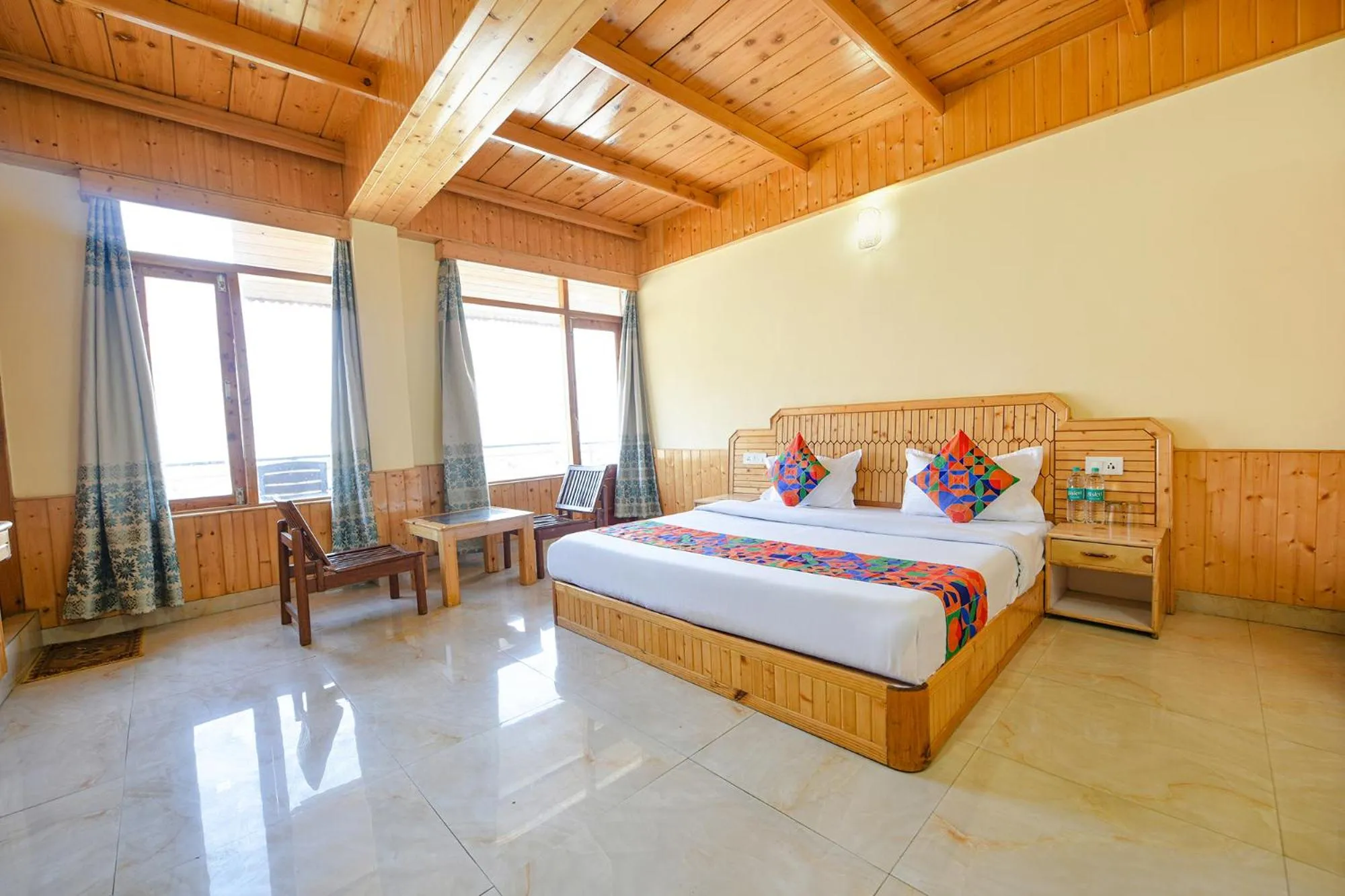 Bed in FabHotel Anant Meadows