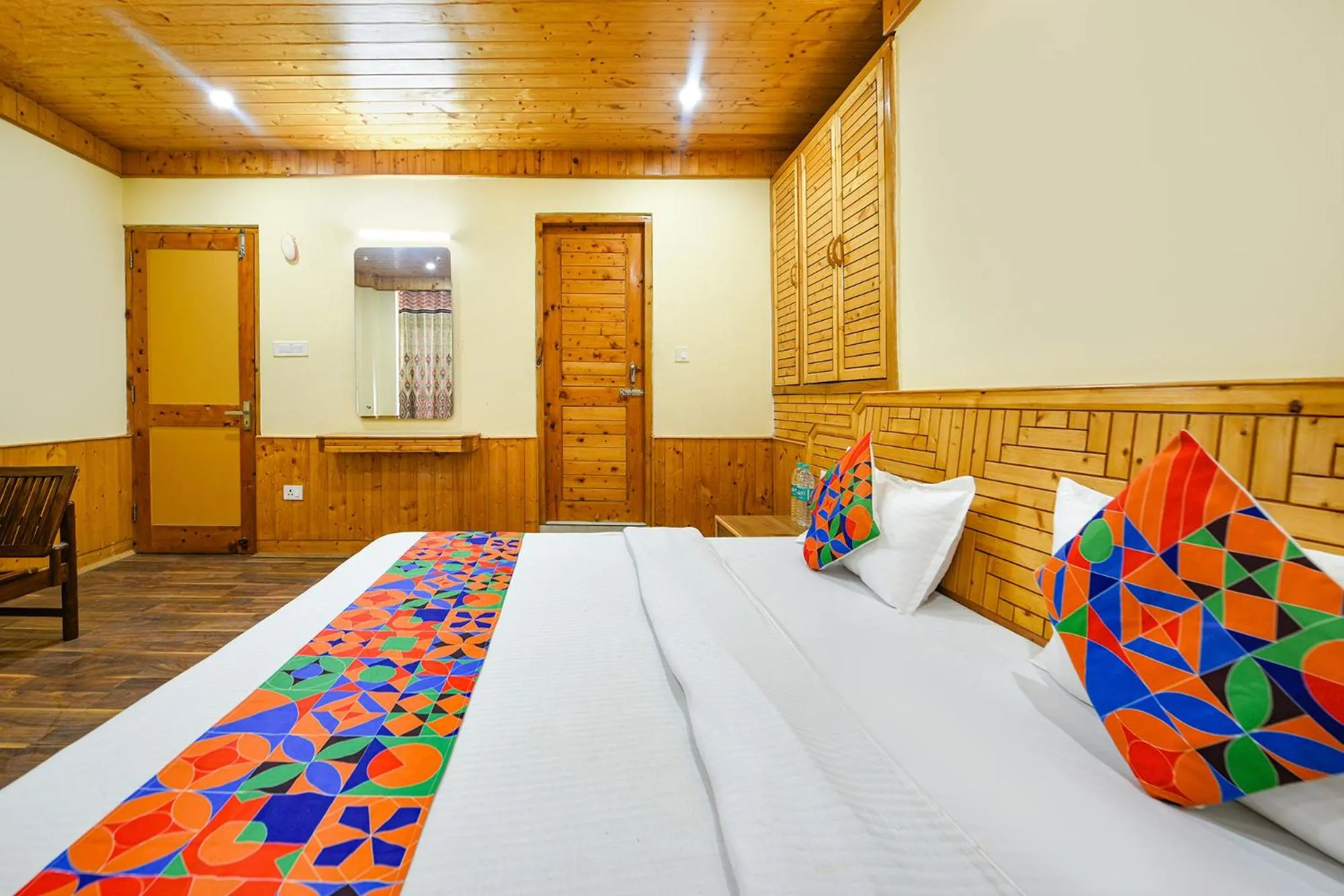 Bed in FabHotel Anant Meadows