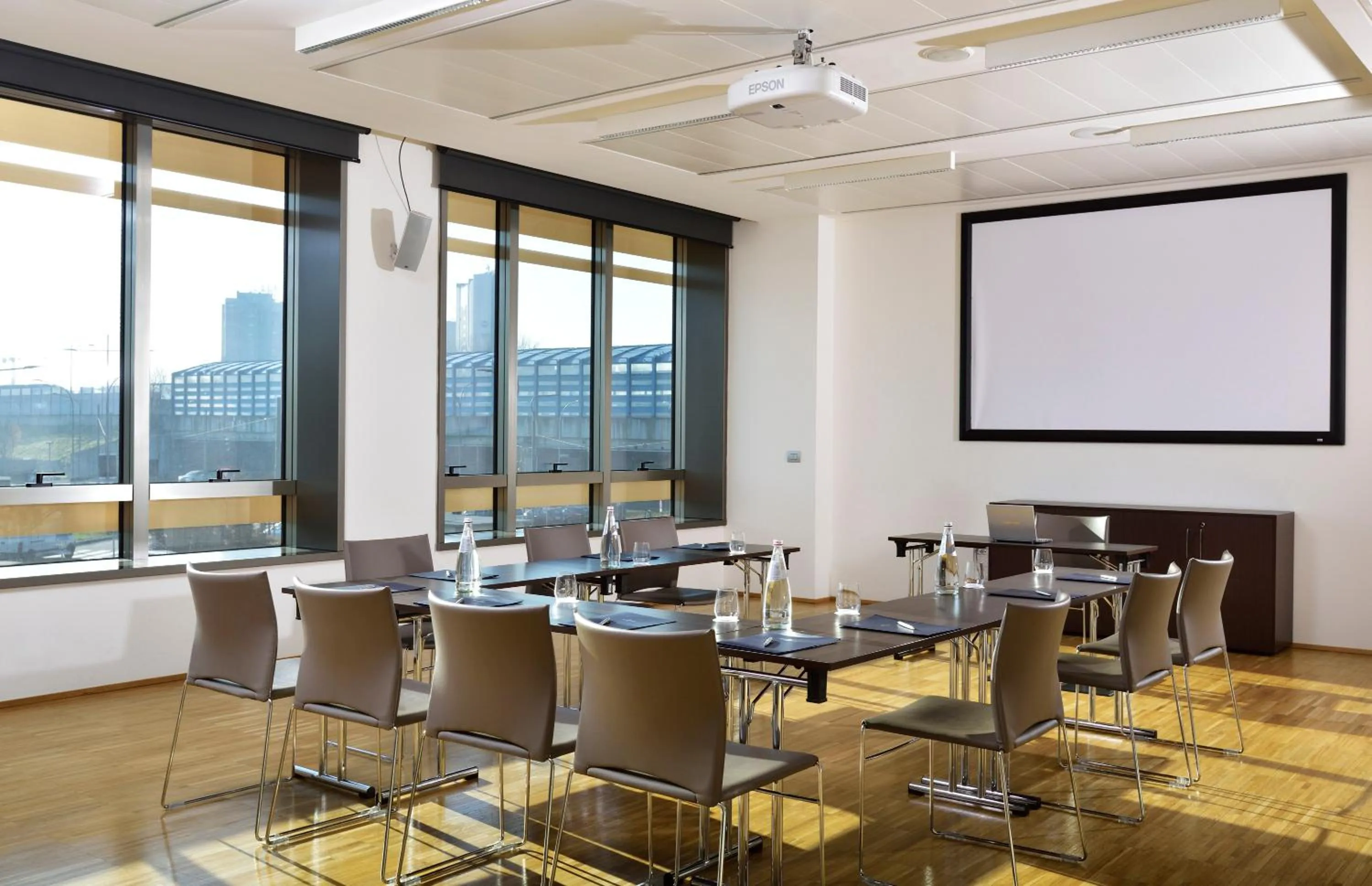 Meeting/conference room in UNA Hotels San Vitale Bologna