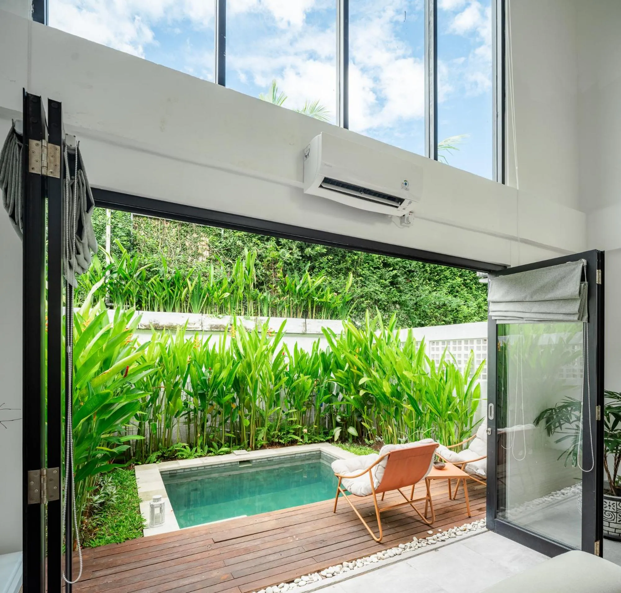 Garden view in Umalas Living Villa