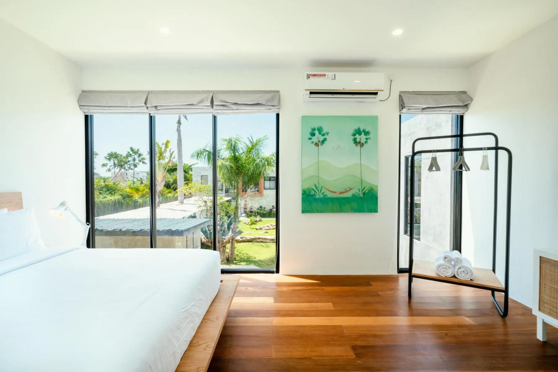 Bed in Umalas Living Villa