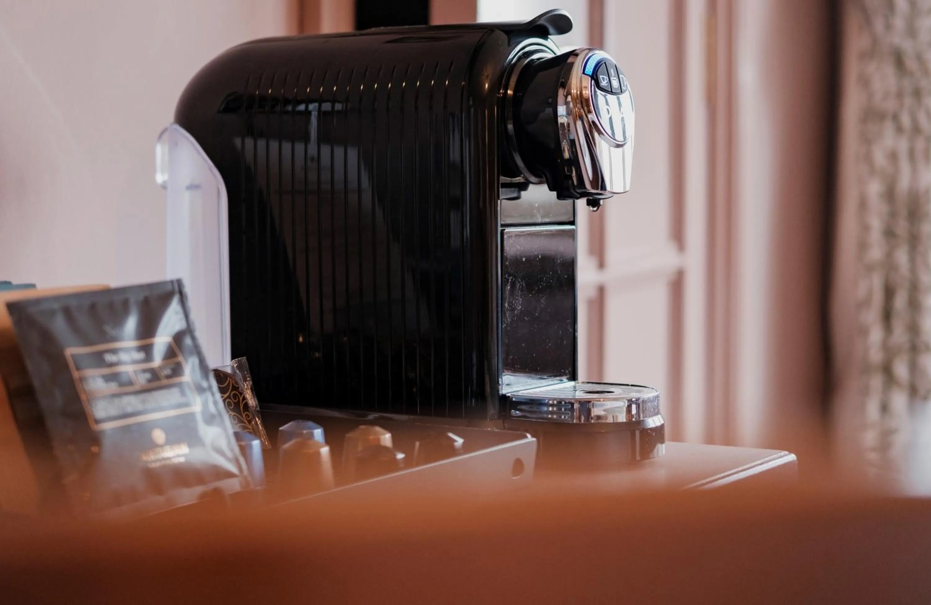 Coffee/tea facilities in Fisherman's Haunt Hotel