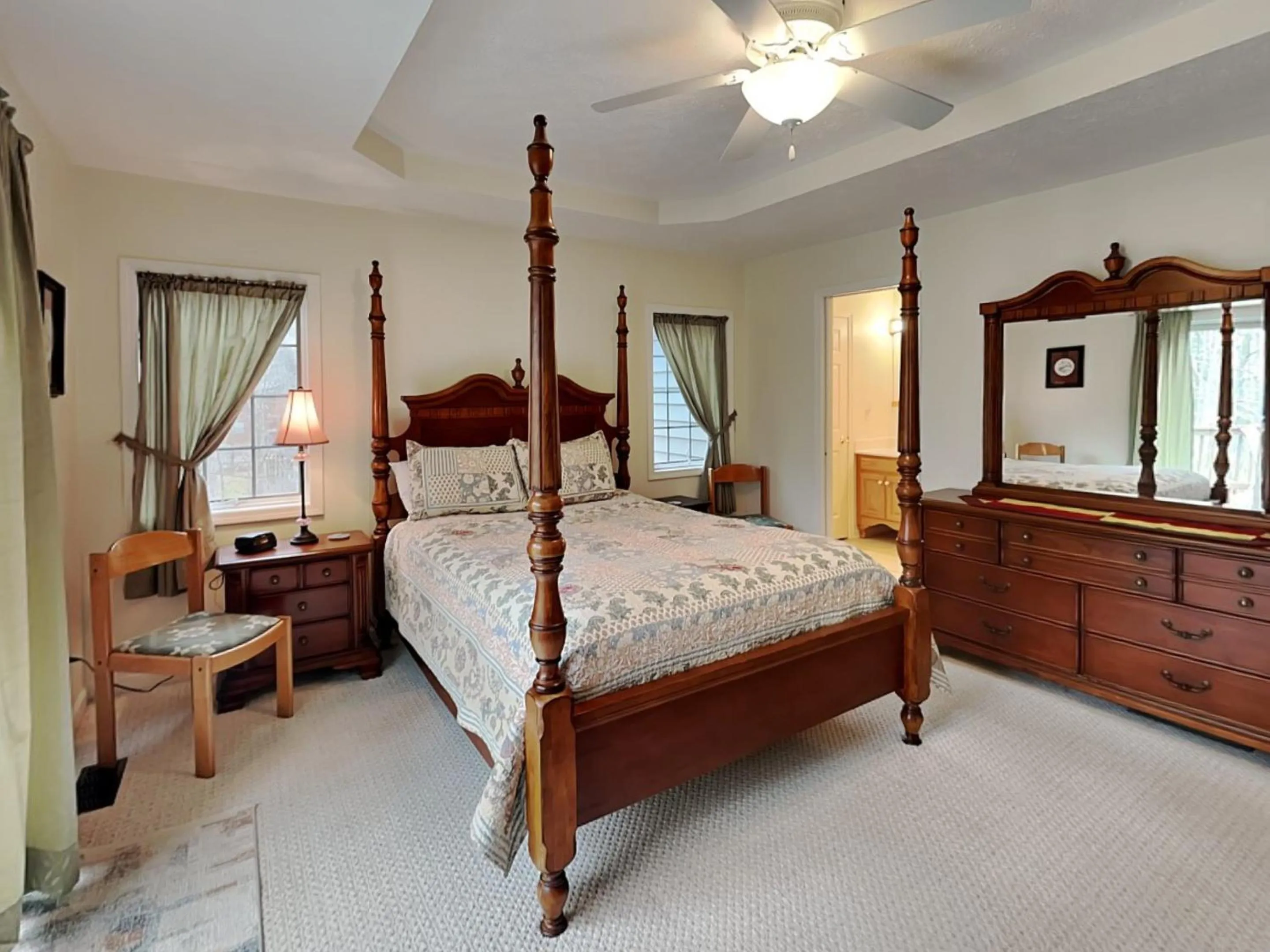 Bed in Butterfly Retreat