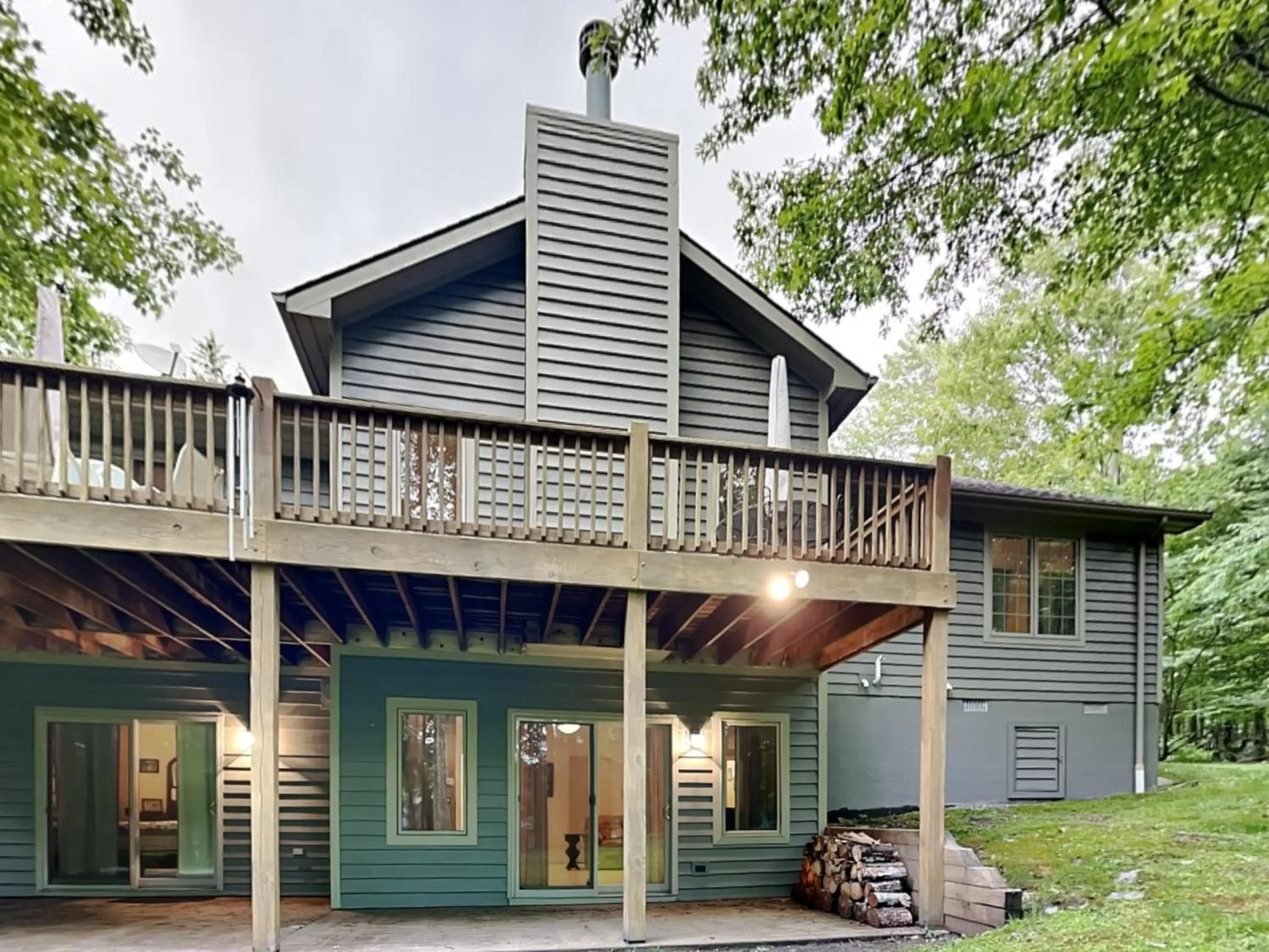 Property building in Butterfly Retreat